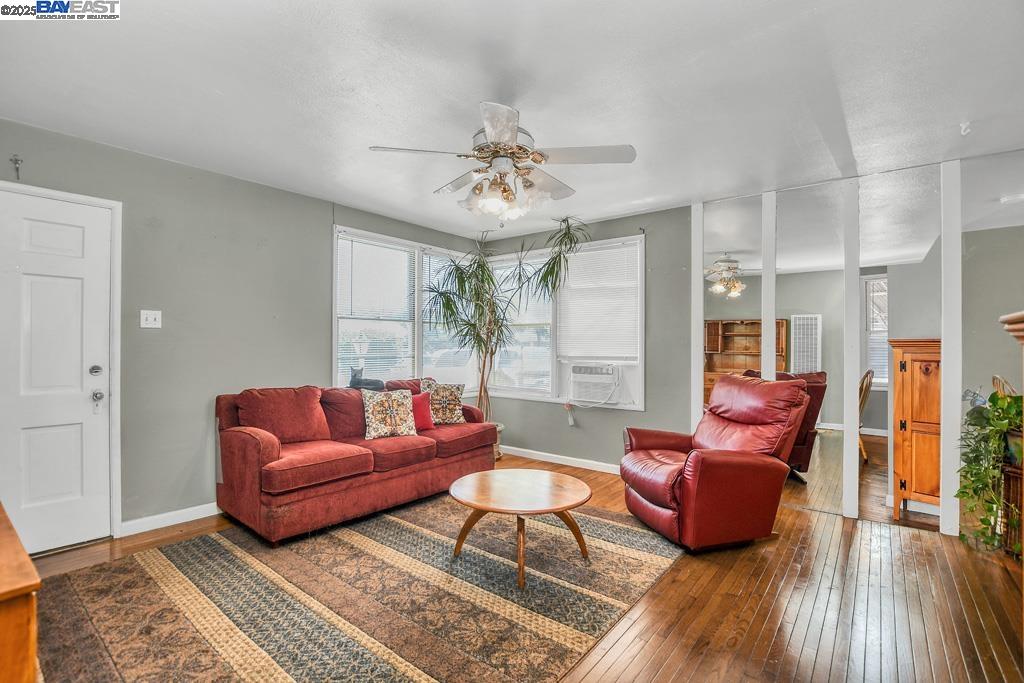 Detail Gallery Image 9 of 22 For 1112 W 9th St, Antioch,  CA 94509 - 2 Beds | 1 Baths