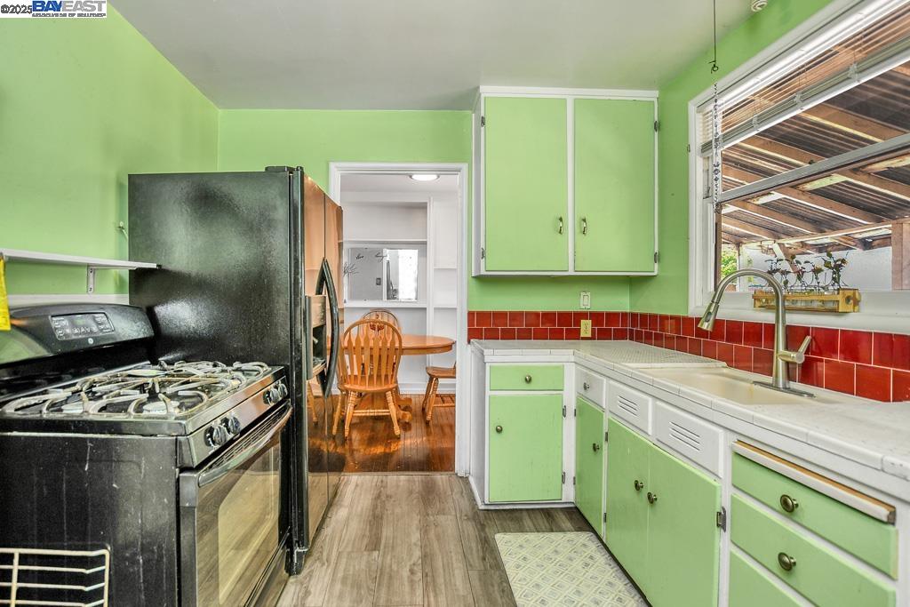 Detail Gallery Image 12 of 22 For 1112 W 9th St, Antioch,  CA 94509 - 2 Beds | 1 Baths