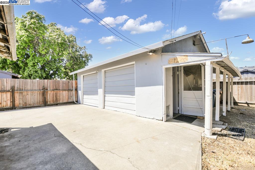 Detail Gallery Image 18 of 22 For 1112 W 9th St, Antioch,  CA 94509 - 2 Beds | 1 Baths