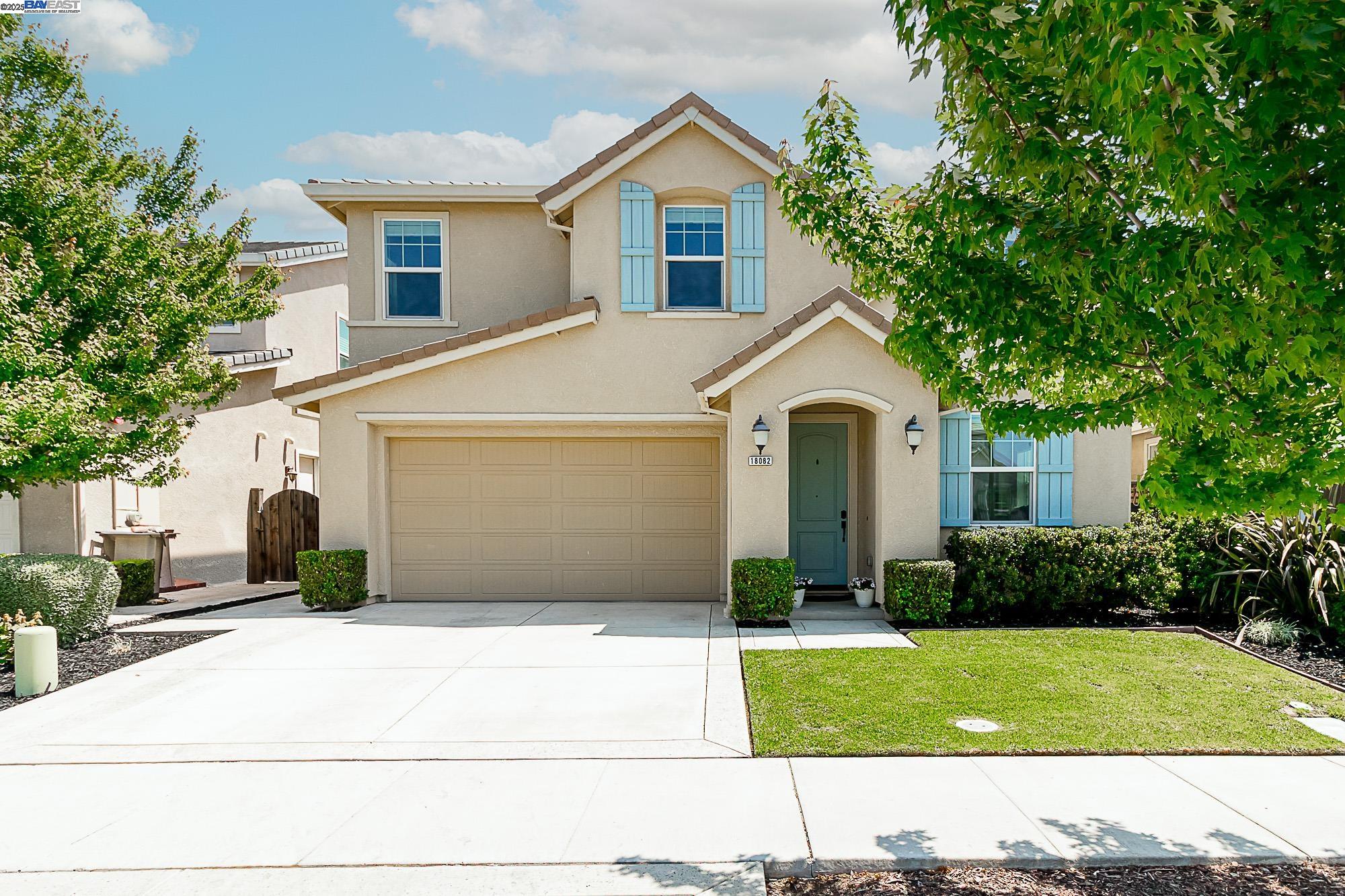 Detail Gallery Image 1 of 26 For 18082 Amador Dr, Lathrop,  CA 95330 - 4 Beds | 3 Baths