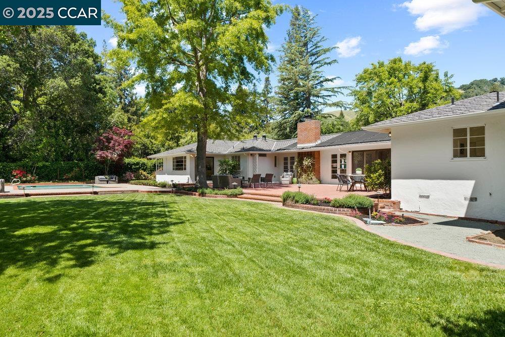 Detail Gallery Image 1 of 1 For 3957 Happy Valley Rd, Lafayette,  CA 94549 - 4 Beds | 3 Baths