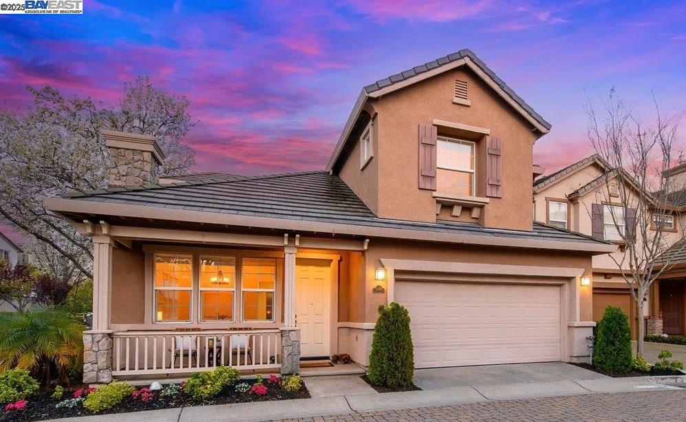 Detail Gallery Image 2 of 32 For 3989 Strafford Ct, Dublin,  CA 94568 - 3 Beds | 2/1 Baths
