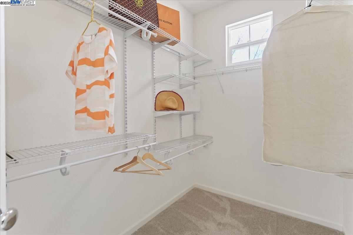 Detail Gallery Image 27 of 32 For 3989 Strafford Ct, Dublin,  CA 94568 - 3 Beds | 2/1 Baths