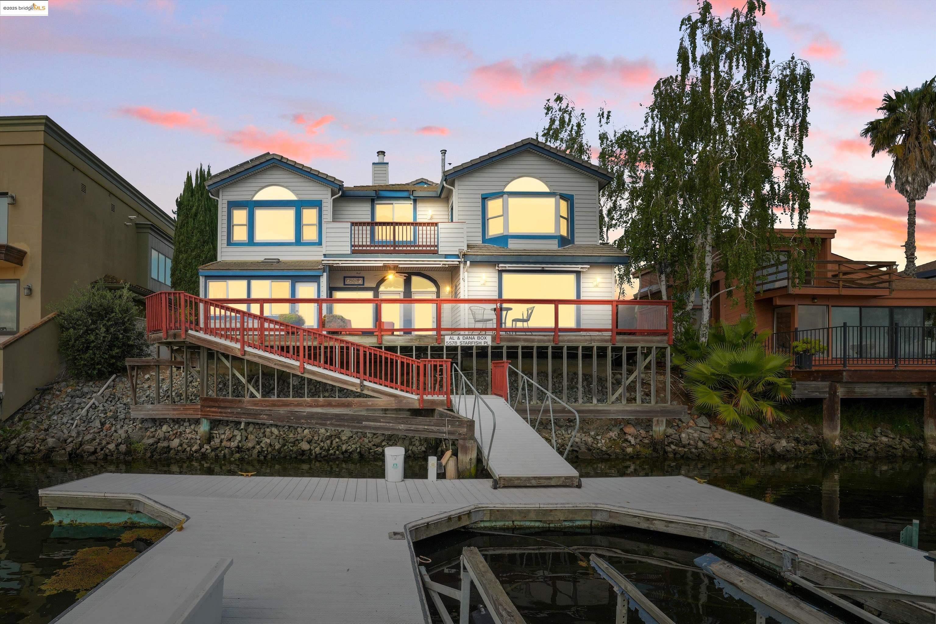 Detail Gallery Image 1 of 52 For 5578 Starfish Pl, Discovery Bay,  CA 94505 - 3 Beds | 3/1 Baths