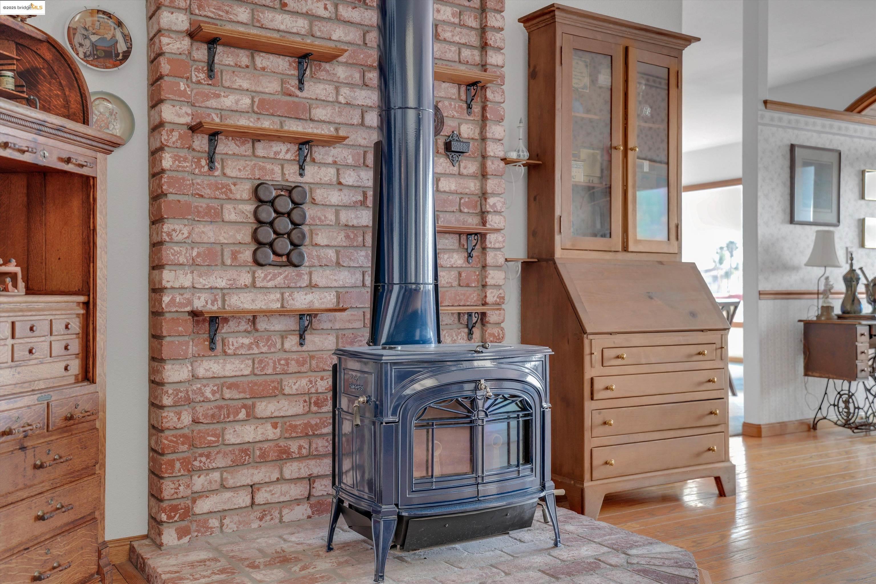 Detail Gallery Image 19 of 52 For 5578 Starfish Pl, Discovery Bay,  CA 94505 - 3 Beds | 3/1 Baths