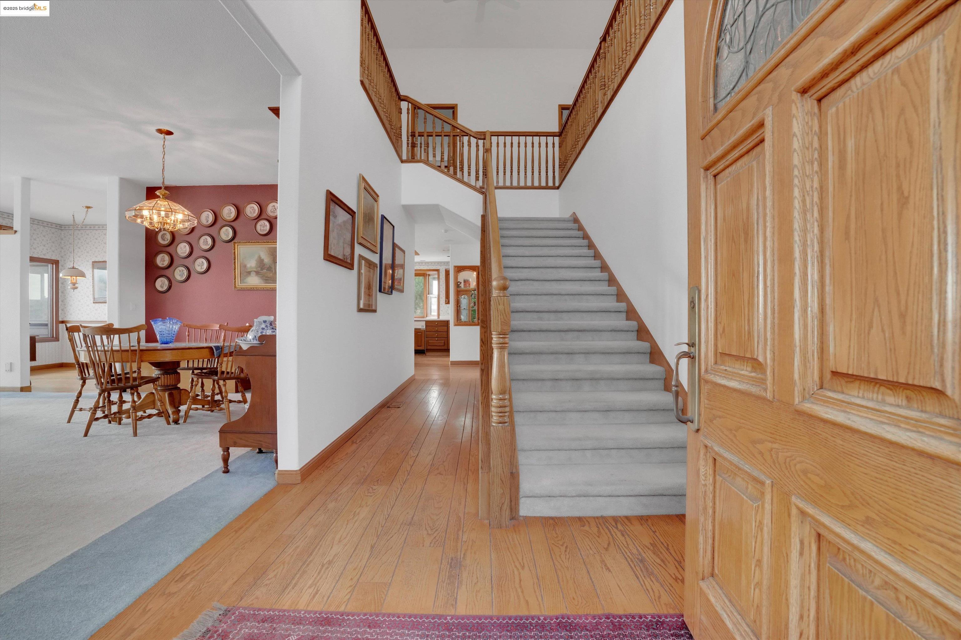 Detail Gallery Image 5 of 52 For 5578 Starfish Pl, Discovery Bay,  CA 94505 - 3 Beds | 3/1 Baths