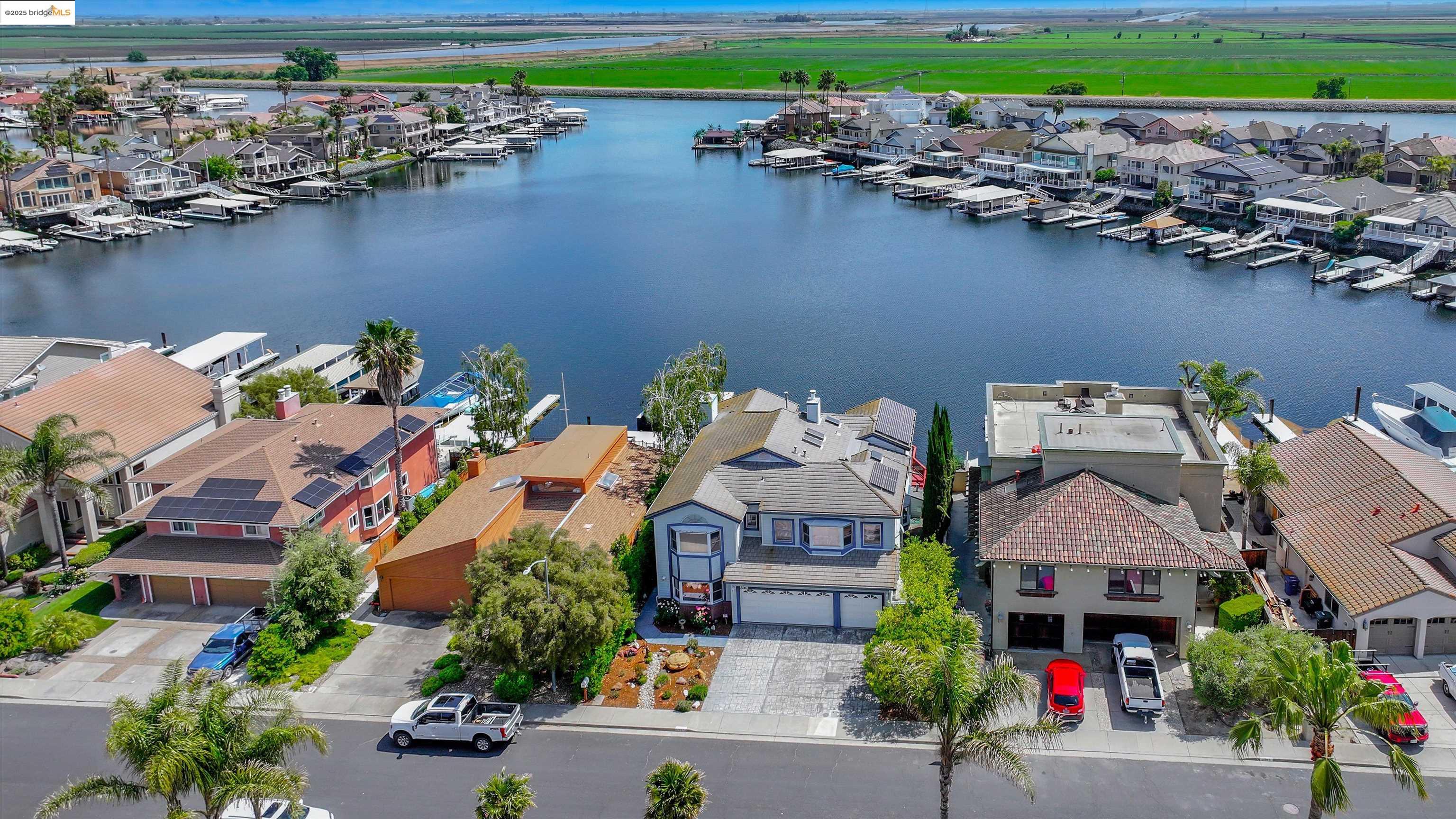 Detail Gallery Image 43 of 52 For 5578 Starfish Pl, Discovery Bay,  CA 94505 - 3 Beds | 3/1 Baths