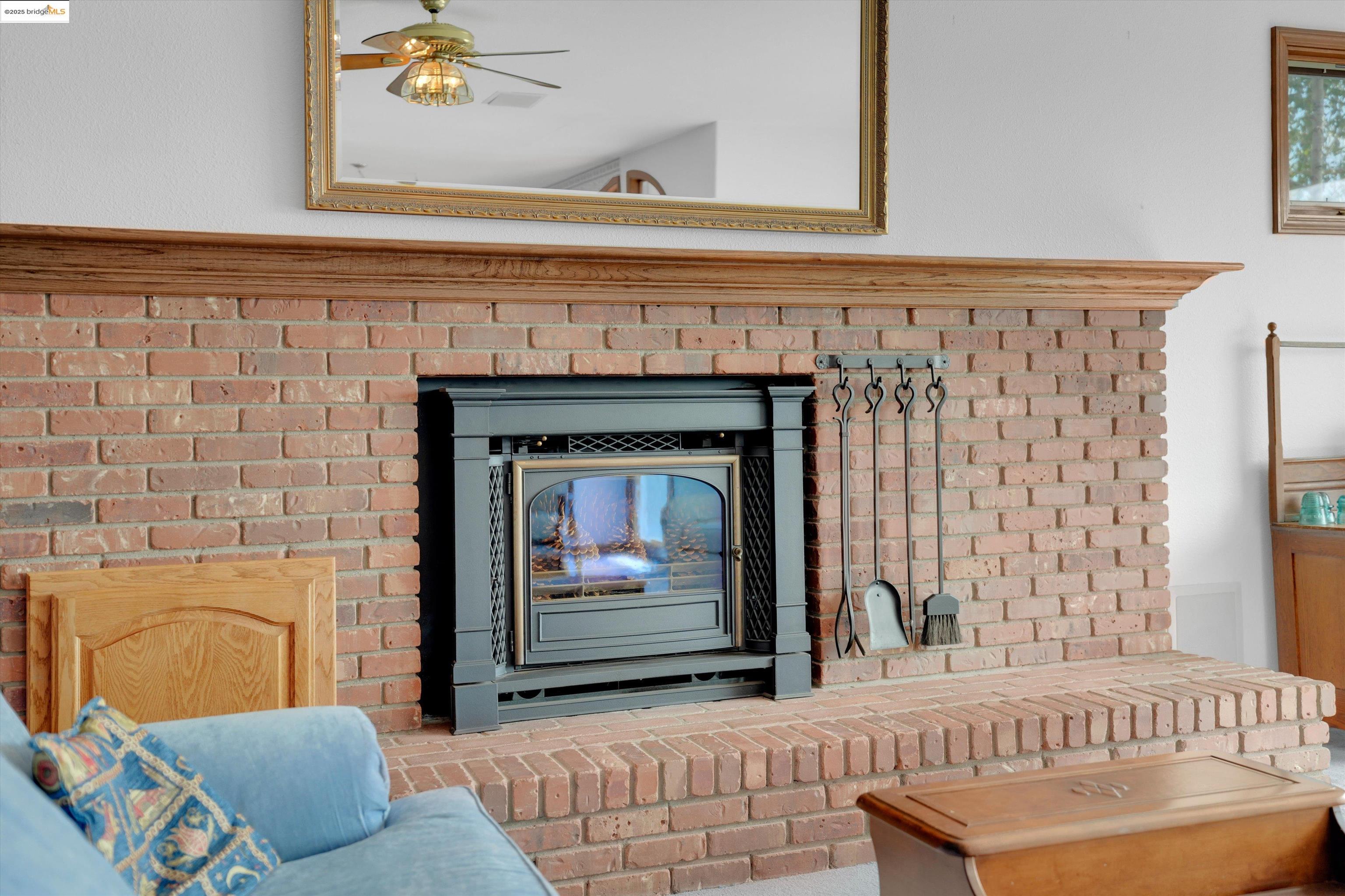 Detail Gallery Image 9 of 52 For 5578 Starfish Pl, Discovery Bay,  CA 94505 - 3 Beds | 3/1 Baths