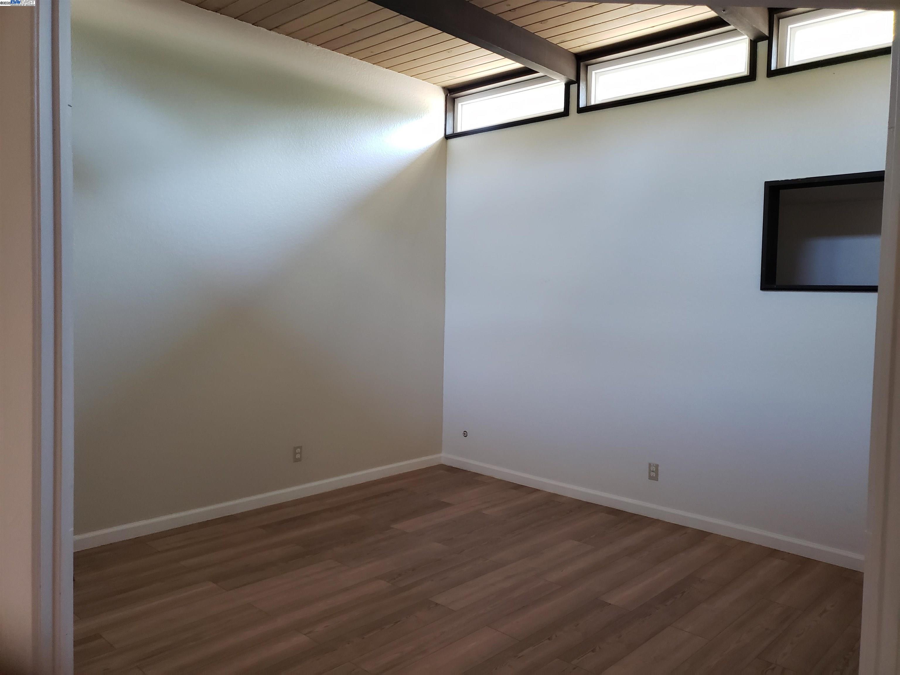 Detail Gallery Image 23 of 25 For 3107 Corona Dr, Davis,  CA 95616 - 3 Beds | 2 Baths