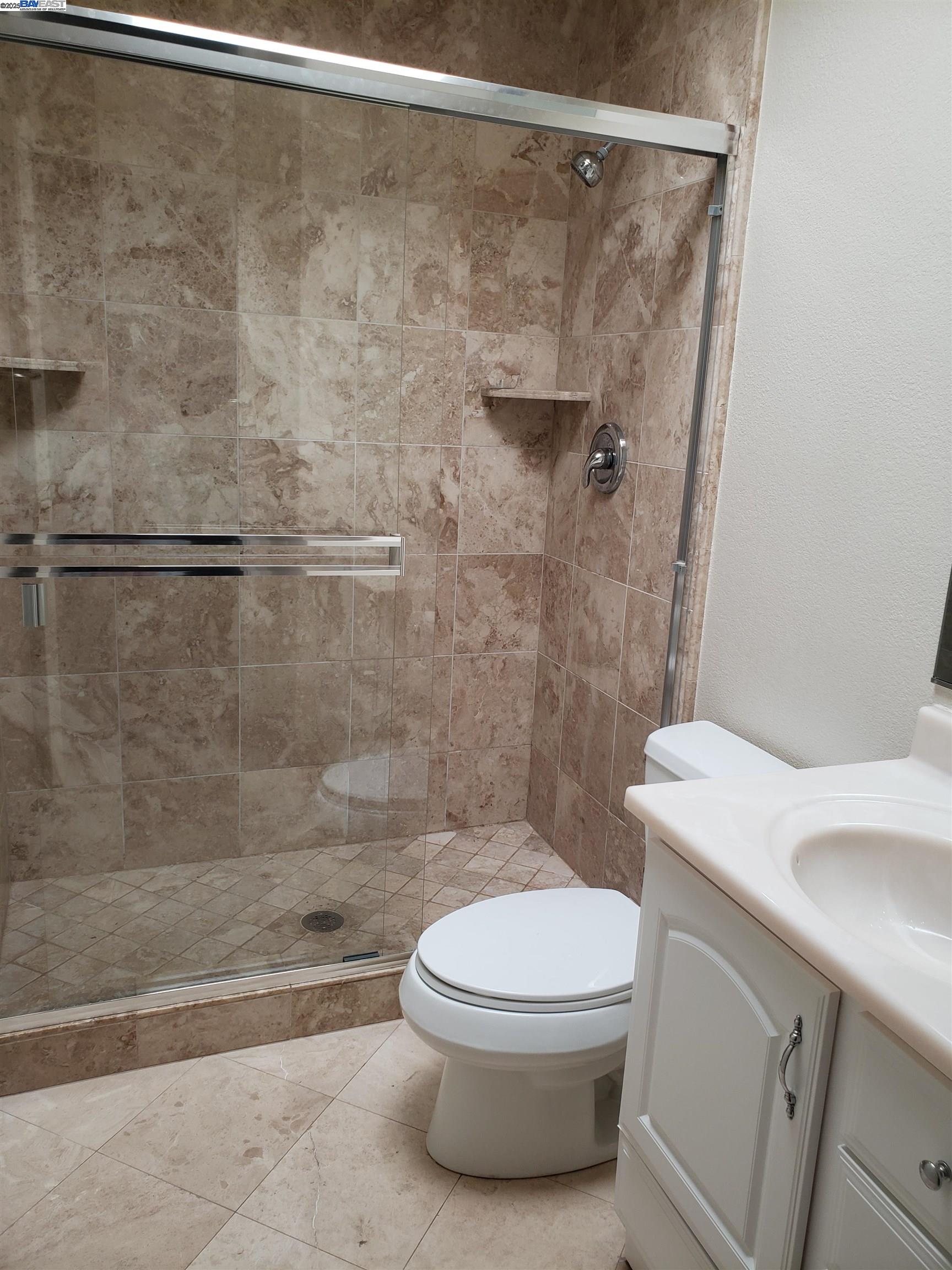 Detail Gallery Image 6 of 25 For 3107 Corona Dr, Davis,  CA 95616 - 3 Beds | 2 Baths