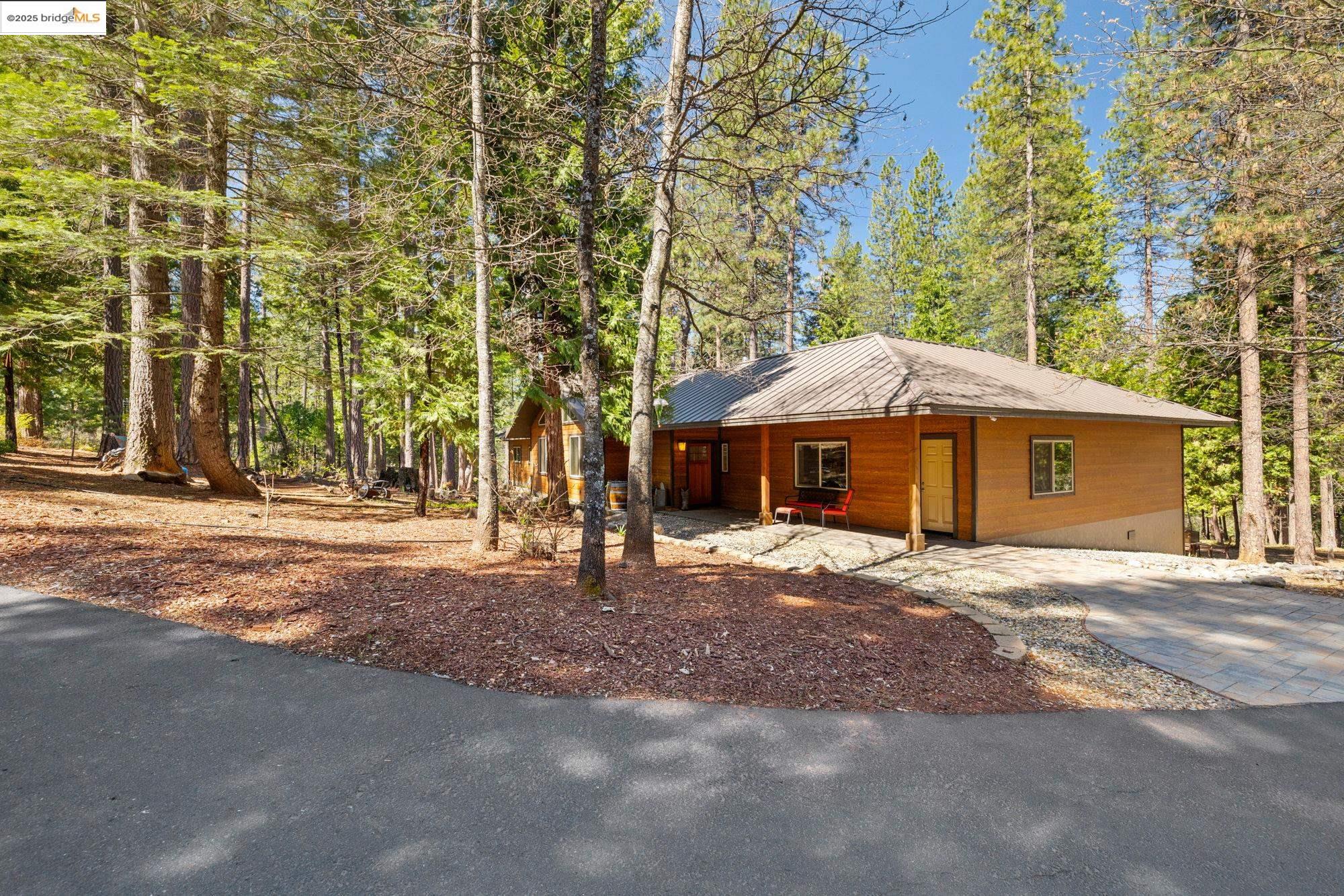 Detail Gallery Image 3 of 57 For 3366 Ponderosa Lot #8, Arnold,  CA 95223 - 3 Beds | 3 Baths