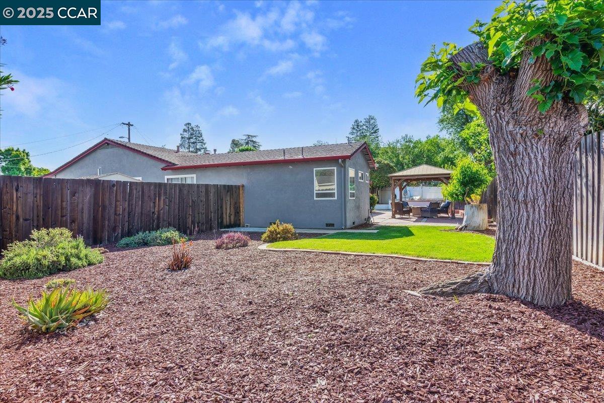 Detail Gallery Image 30 of 41 For 220 Longview Ct, Antioch,  CA 94509 - 3 Beds | 2 Baths