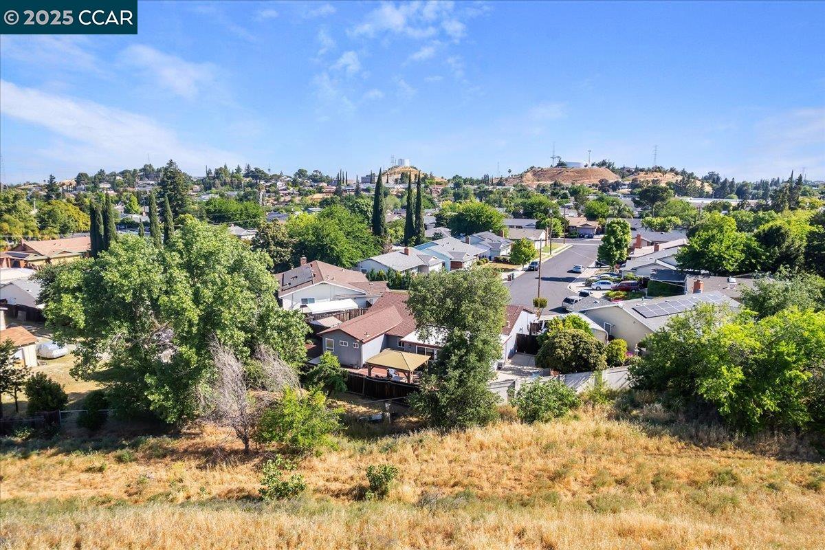 Detail Gallery Image 40 of 41 For 220 Longview Ct, Antioch,  CA 94509 - 3 Beds | 2 Baths