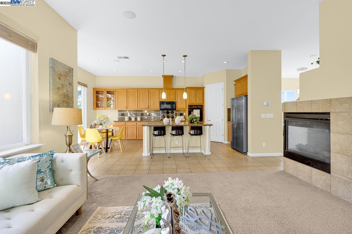 Detail Gallery Image 19 of 60 For 436 Wood Glen Dr, Richmond,  CA 94806 - 5 Beds | 4 Baths
