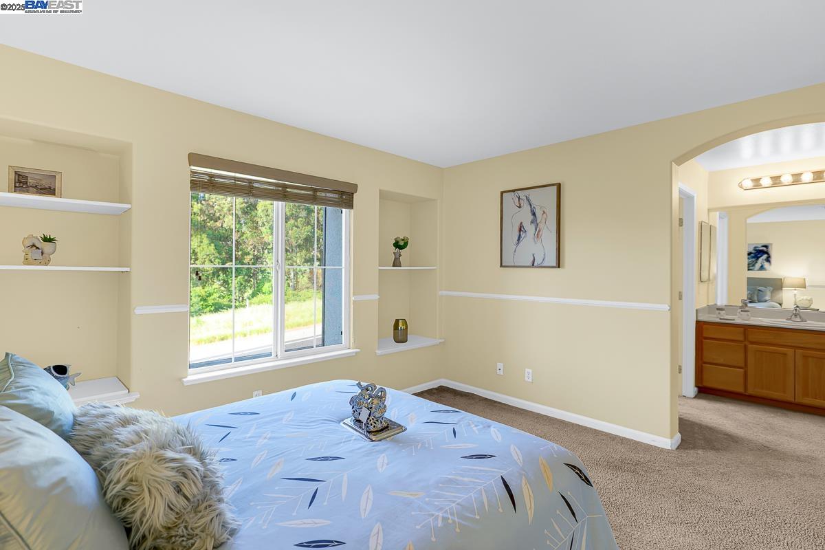 Detail Gallery Image 39 of 60 For 436 Wood Glen Dr, Richmond,  CA 94806 - 5 Beds | 4 Baths