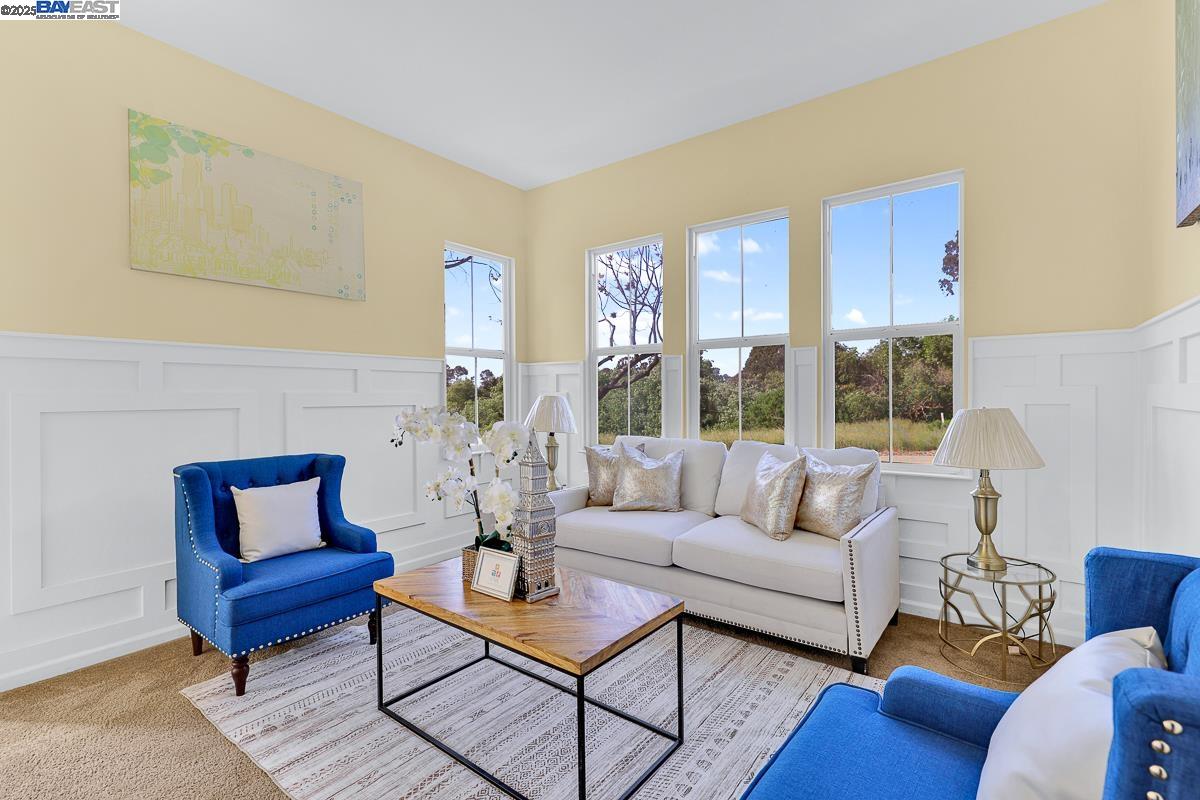 Detail Gallery Image 5 of 60 For 436 Wood Glen Dr, Richmond,  CA 94806 - 5 Beds | 4 Baths
