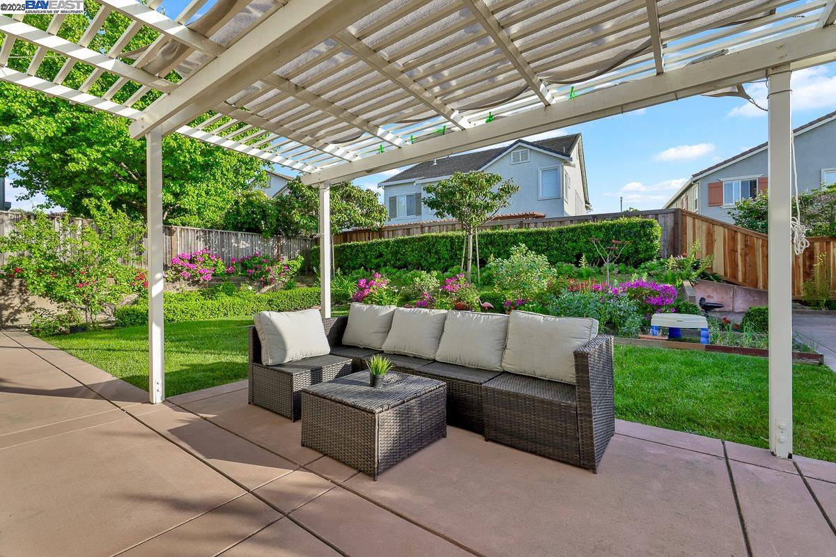 Detail Gallery Image 50 of 60 For 436 Wood Glen Dr, Richmond,  CA 94806 - 5 Beds | 4 Baths