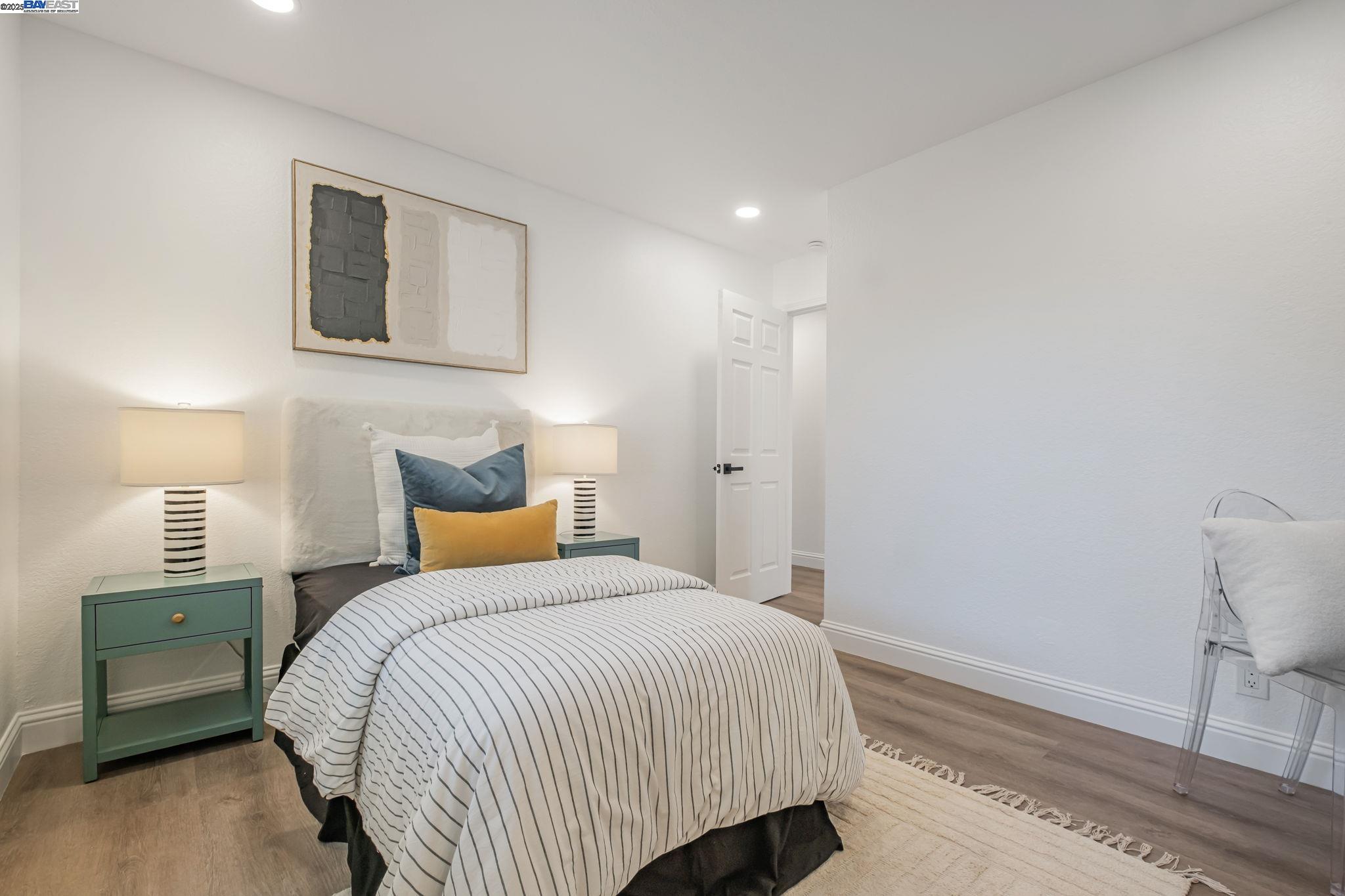Detail Gallery Image 16 of 30 For 42473 Paseo Padre Pkwy, Fremont,  CA 94539 - 4 Beds | 2 Baths