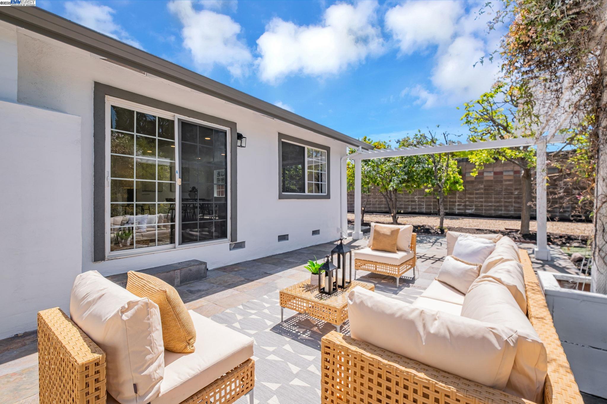 Detail Gallery Image 22 of 30 For 42473 Paseo Padre Pkwy, Fremont,  CA 94539 - 4 Beds | 2 Baths