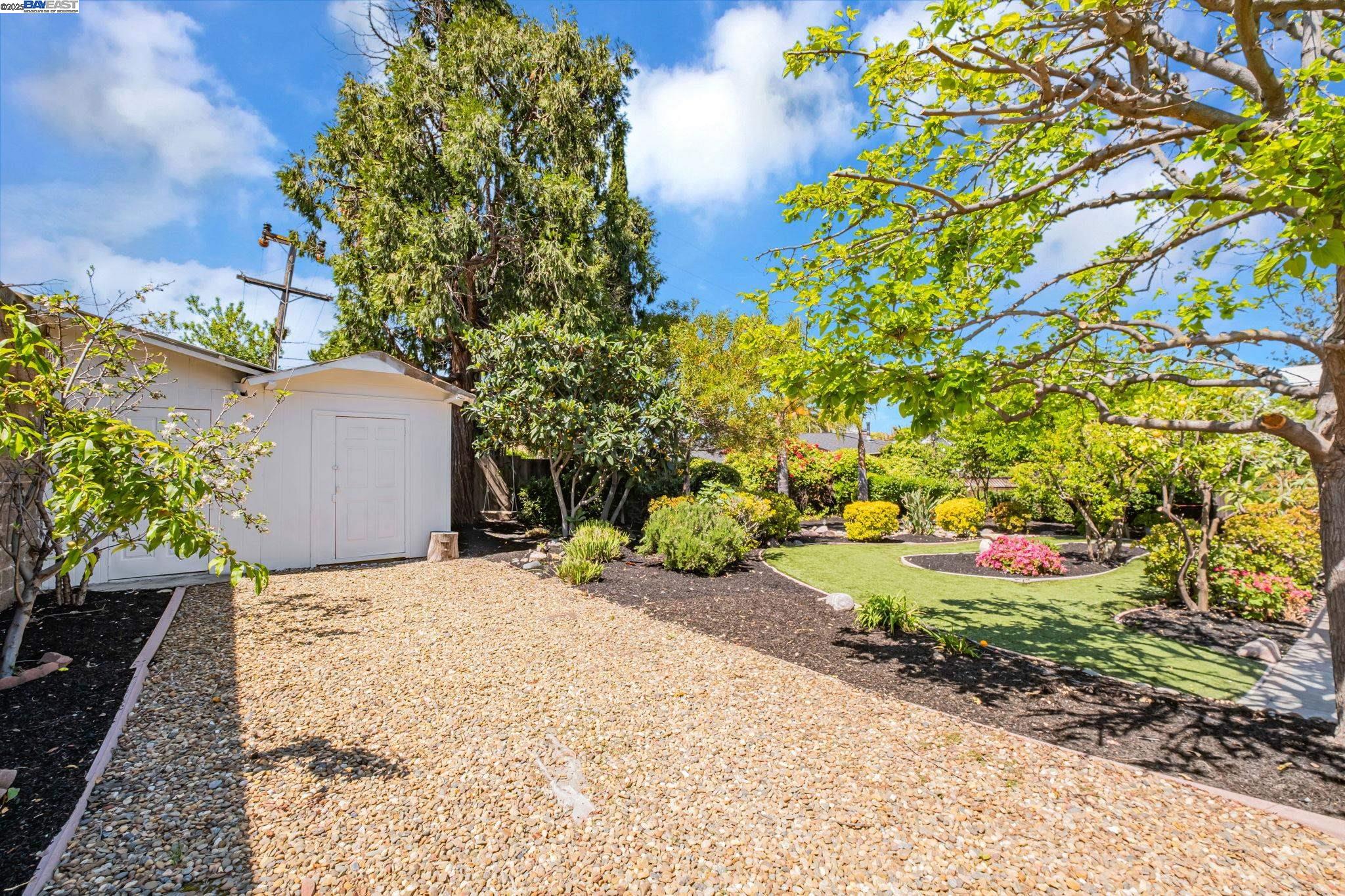 Detail Gallery Image 26 of 30 For 42473 Paseo Padre Pkwy, Fremont,  CA 94539 - 4 Beds | 2 Baths