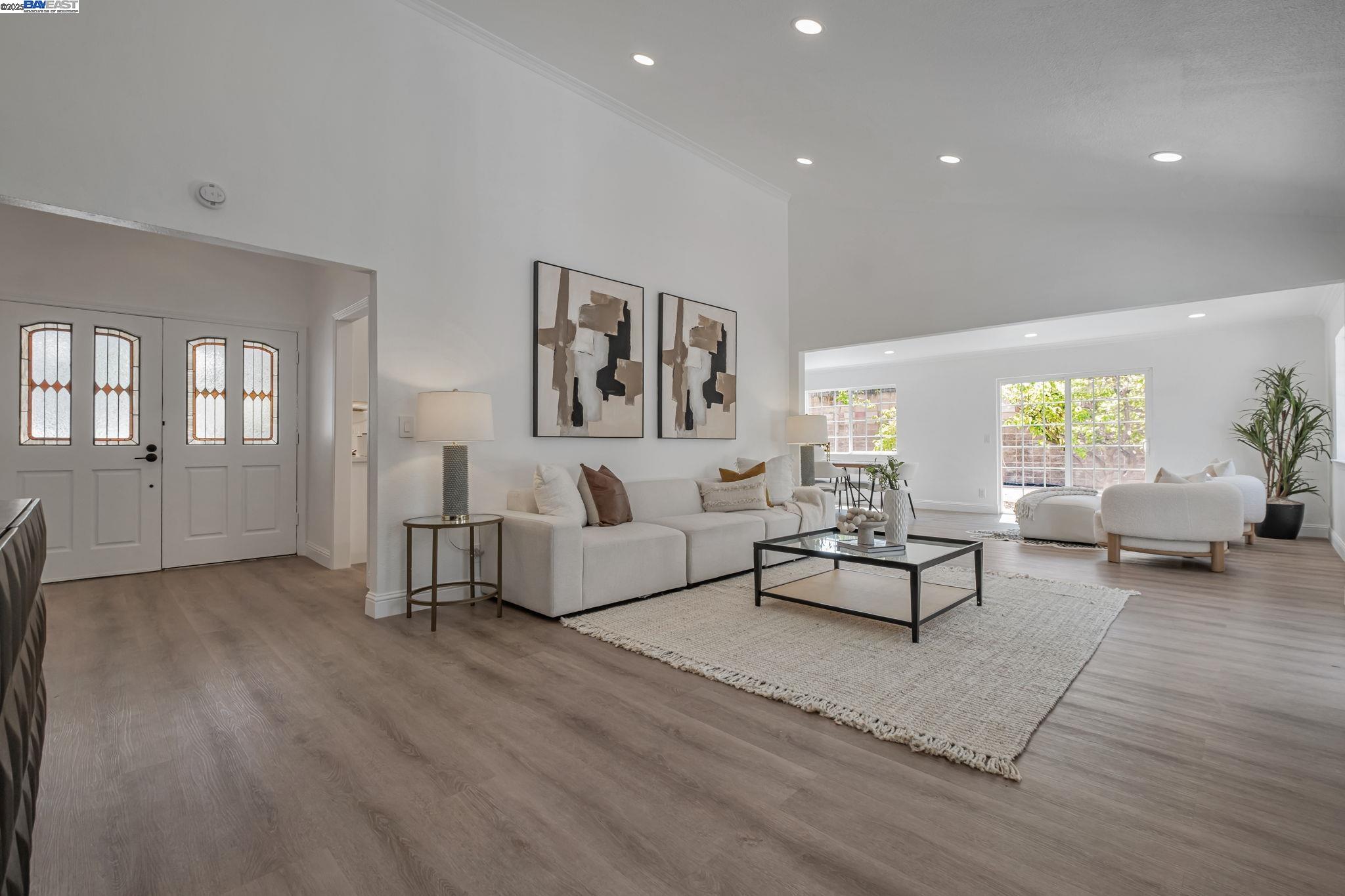 Detail Gallery Image 6 of 30 For 42473 Paseo Padre Pkwy, Fremont,  CA 94539 - 4 Beds | 2 Baths