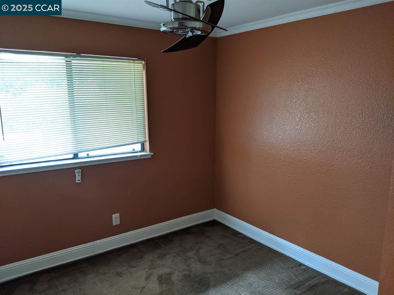 Detail Gallery Image 8 of 20 For 249 Sea Crest Cir, Vallejo,  CA 94590 - 2 Beds | 2/1 Baths