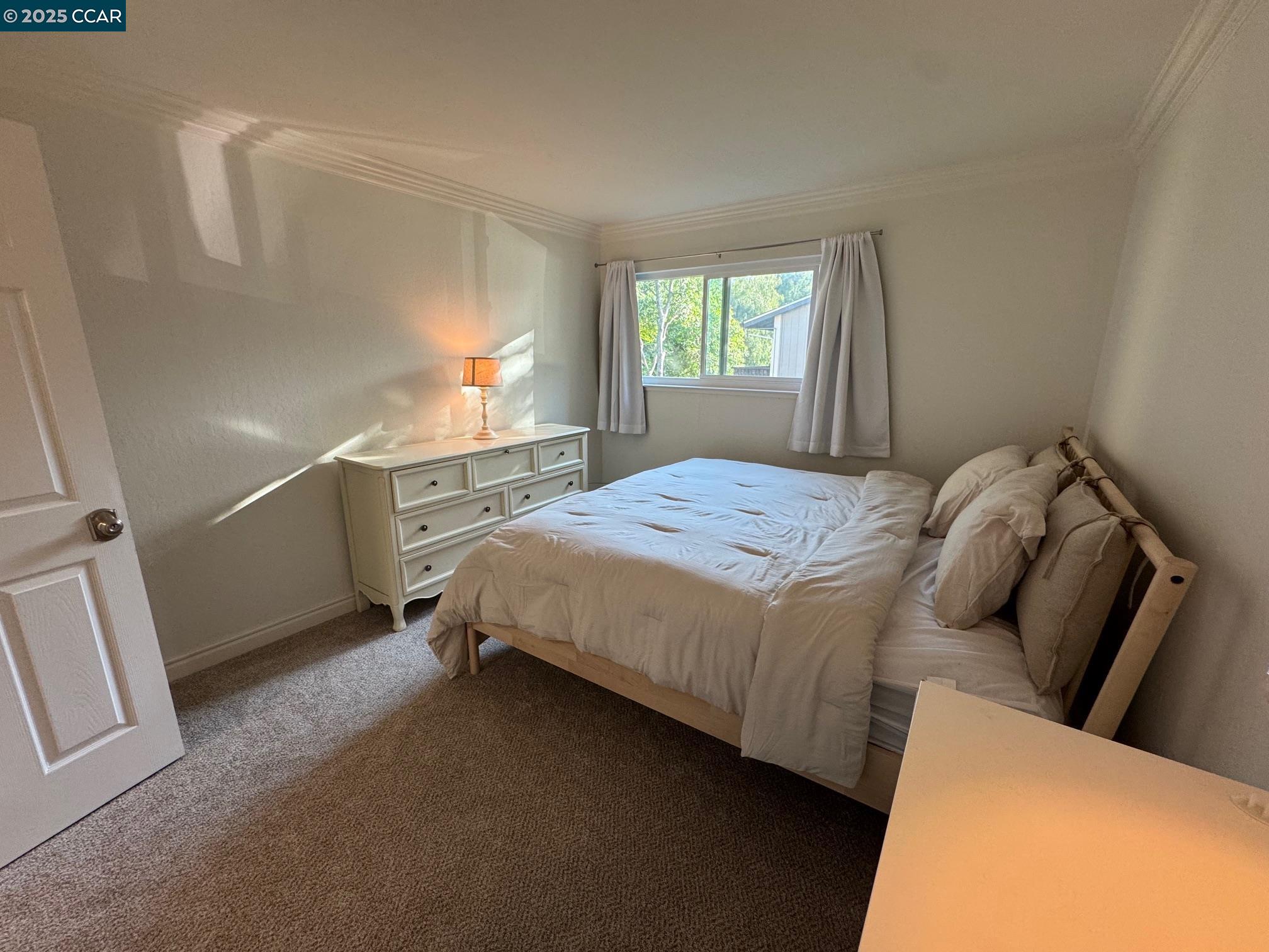Detail Gallery Image 9 of 18 For 1060 Oak Grove Rd #25,  Concord,  CA 94518 - 1 Beds | 1 Baths