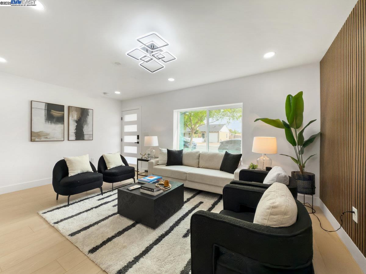Thumbnail for 450 Lancaster Way, Redwood City, CA 94062
