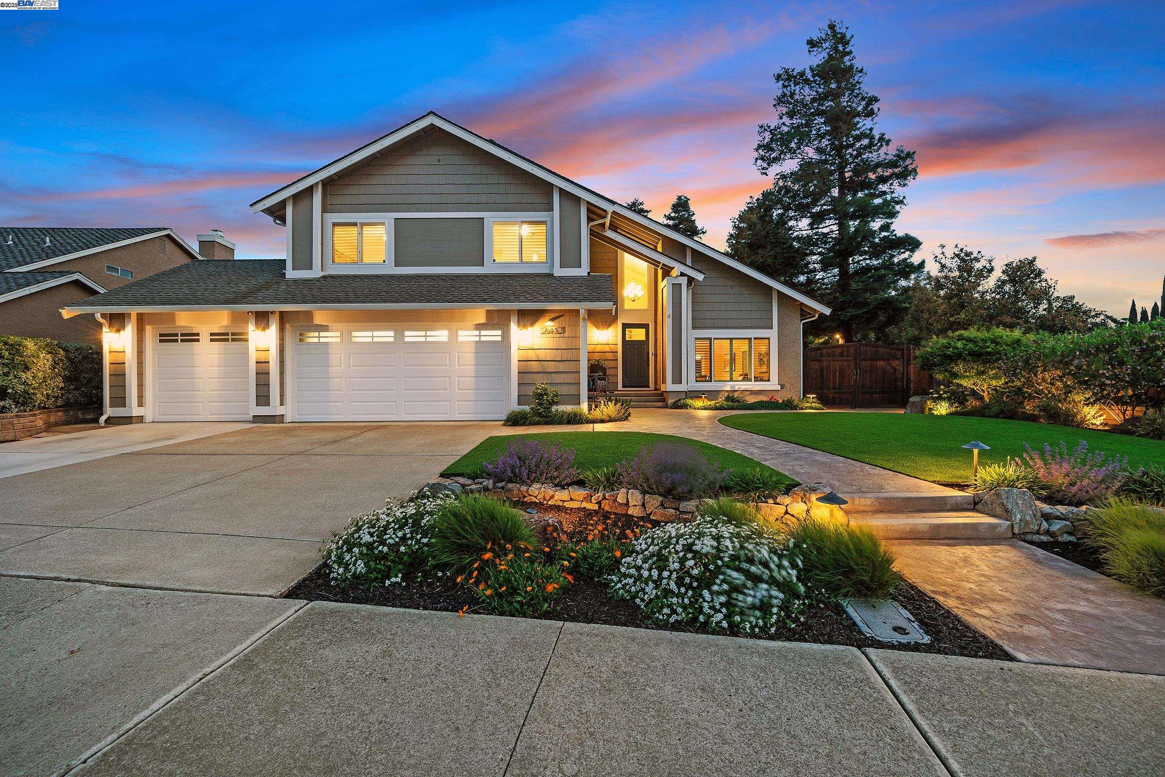 Detail Gallery Image 13 of 58 For 2843 Bluebell Cir, Antioch,  CA 94531 - 4 Beds | 2/1 Baths