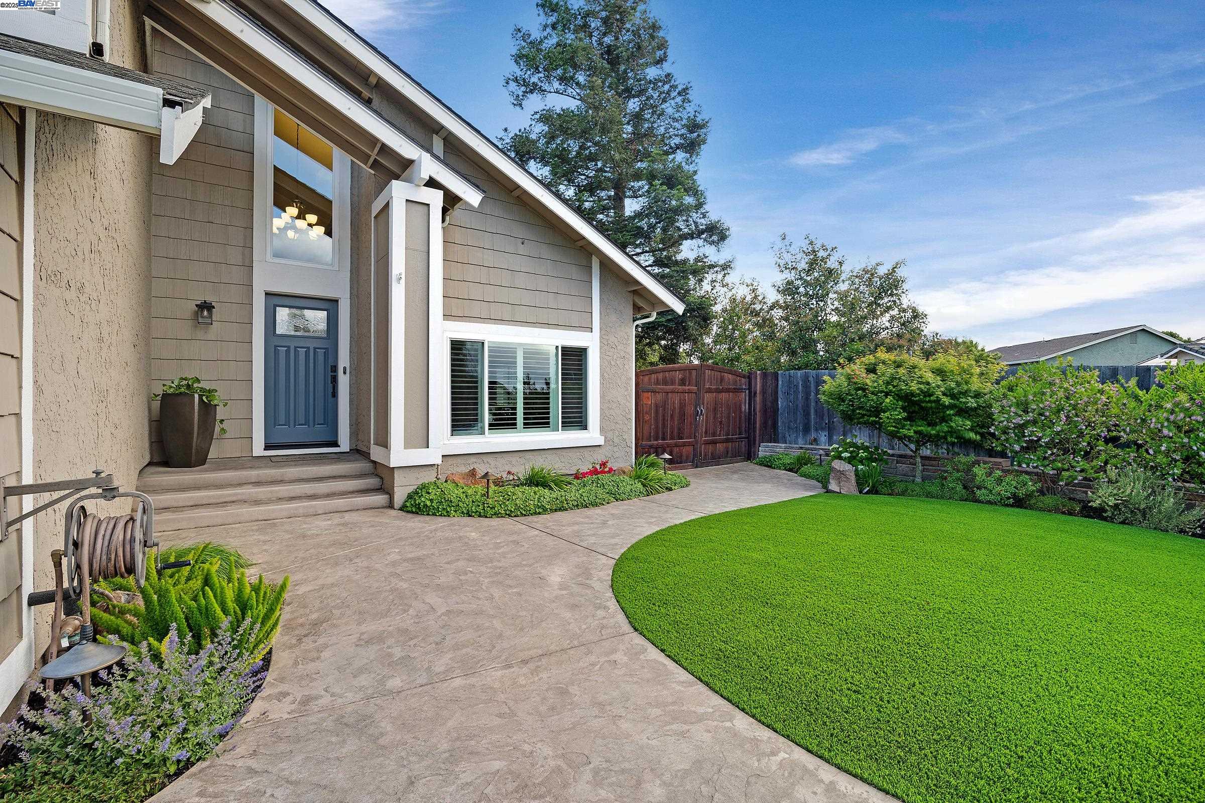 Detail Gallery Image 18 of 58 For 2843 Bluebell Cir, Antioch,  CA 94531 - 4 Beds | 2/1 Baths