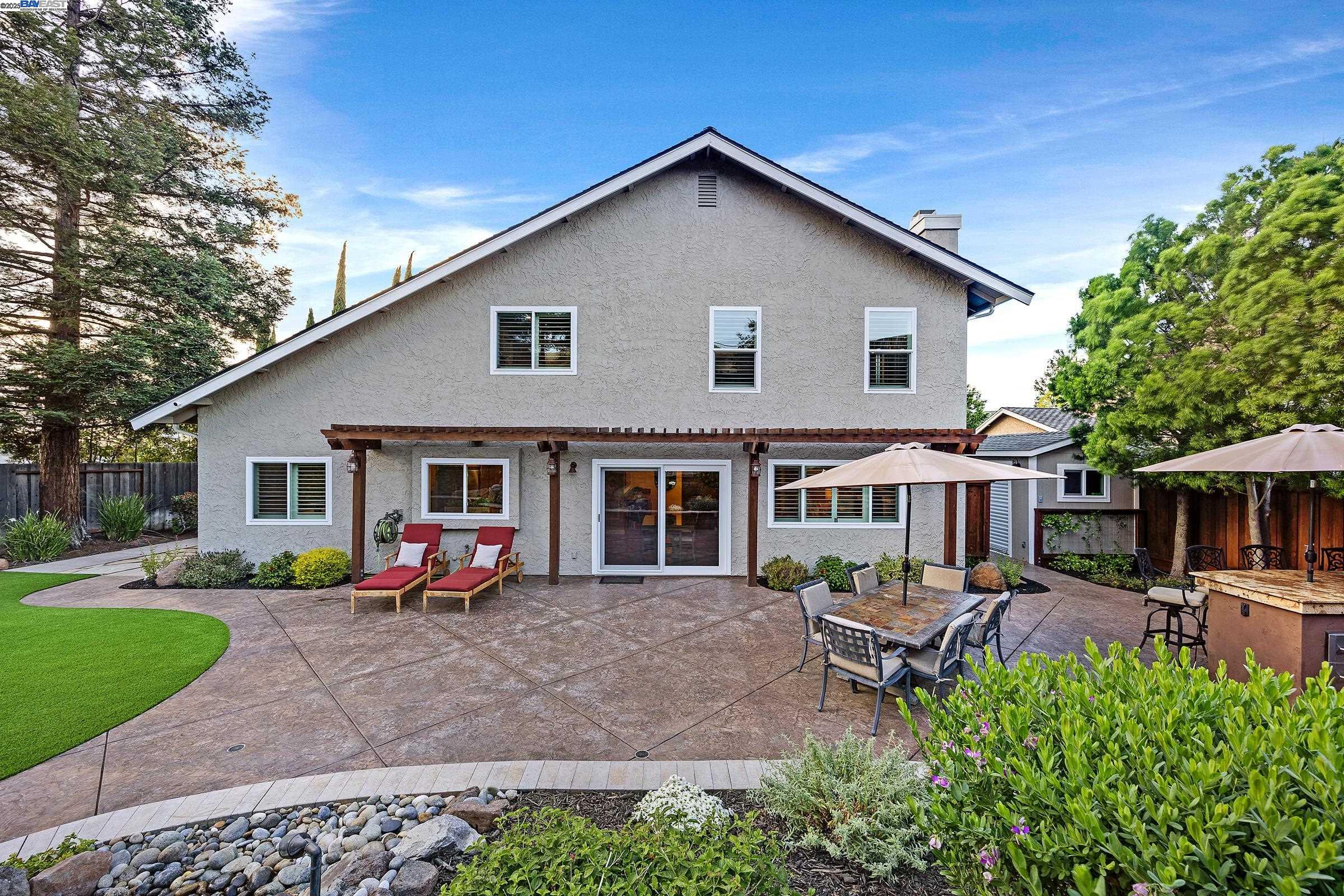 Detail Gallery Image 22 of 58 For 2843 Bluebell Cir, Antioch,  CA 94531 - 4 Beds | 2/1 Baths