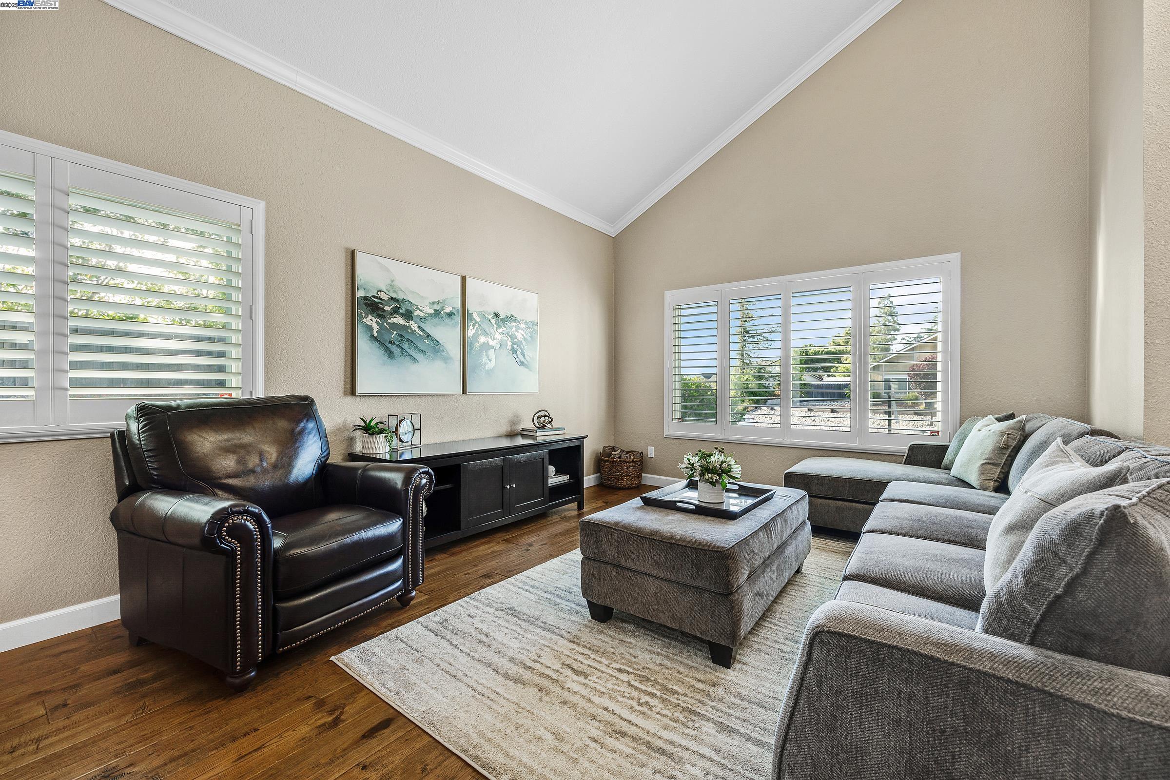 Detail Gallery Image 33 of 58 For 2843 Bluebell Cir, Antioch,  CA 94531 - 4 Beds | 2/1 Baths