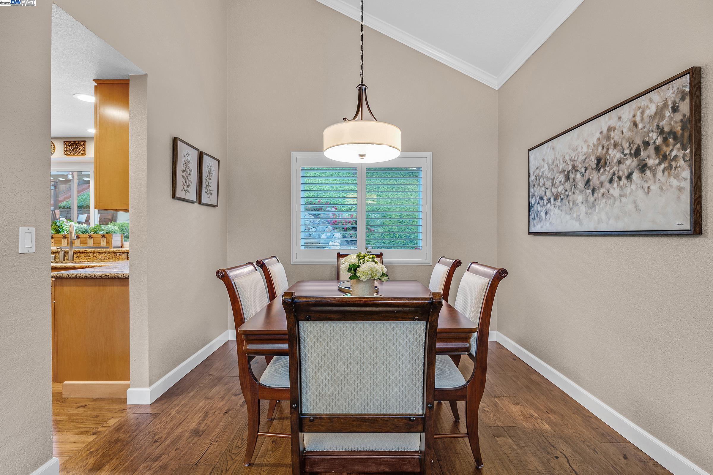 Detail Gallery Image 34 of 58 For 2843 Bluebell Cir, Antioch,  CA 94531 - 4 Beds | 2/1 Baths