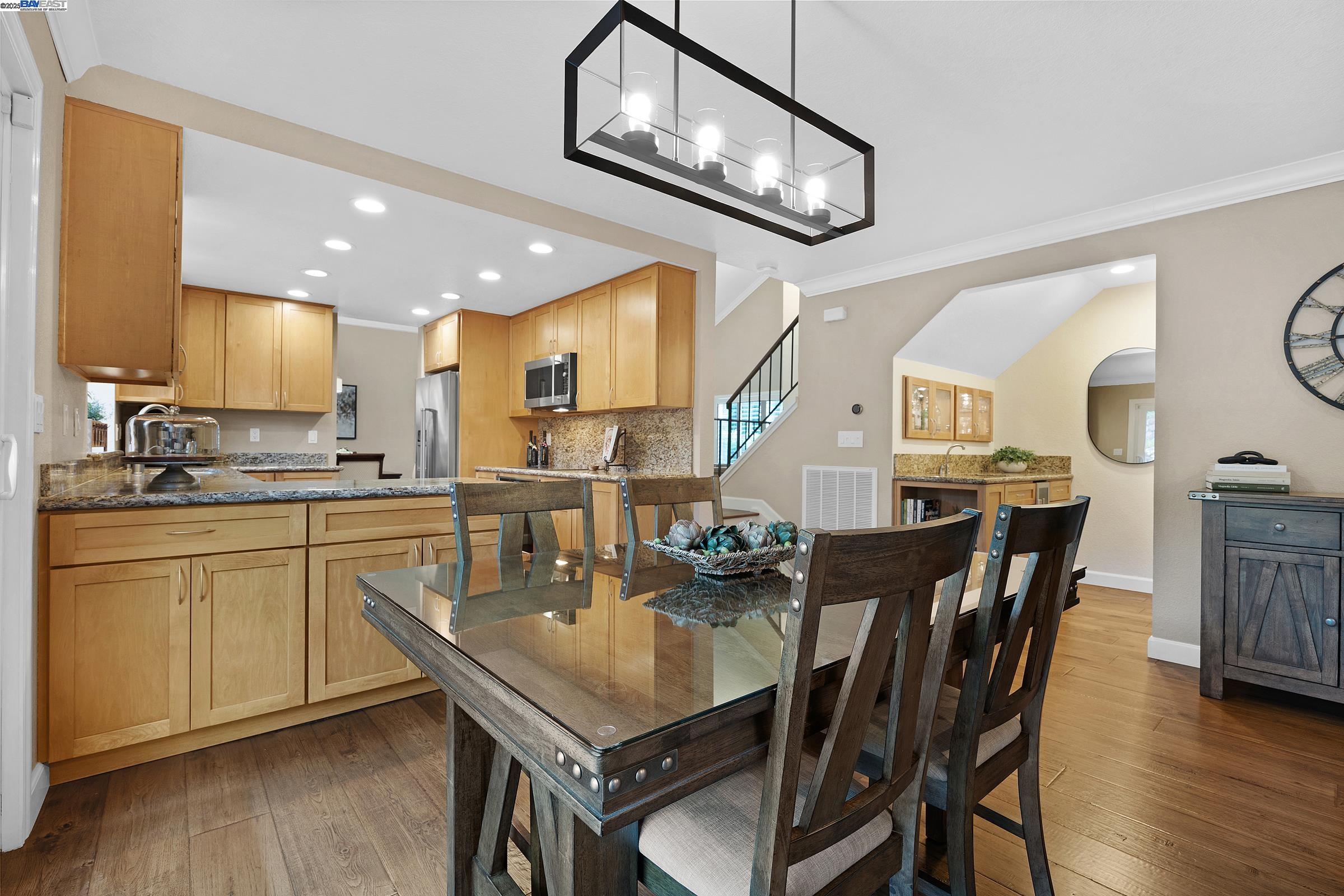 Detail Gallery Image 39 of 58 For 2843 Bluebell Cir, Antioch,  CA 94531 - 4 Beds | 2/1 Baths