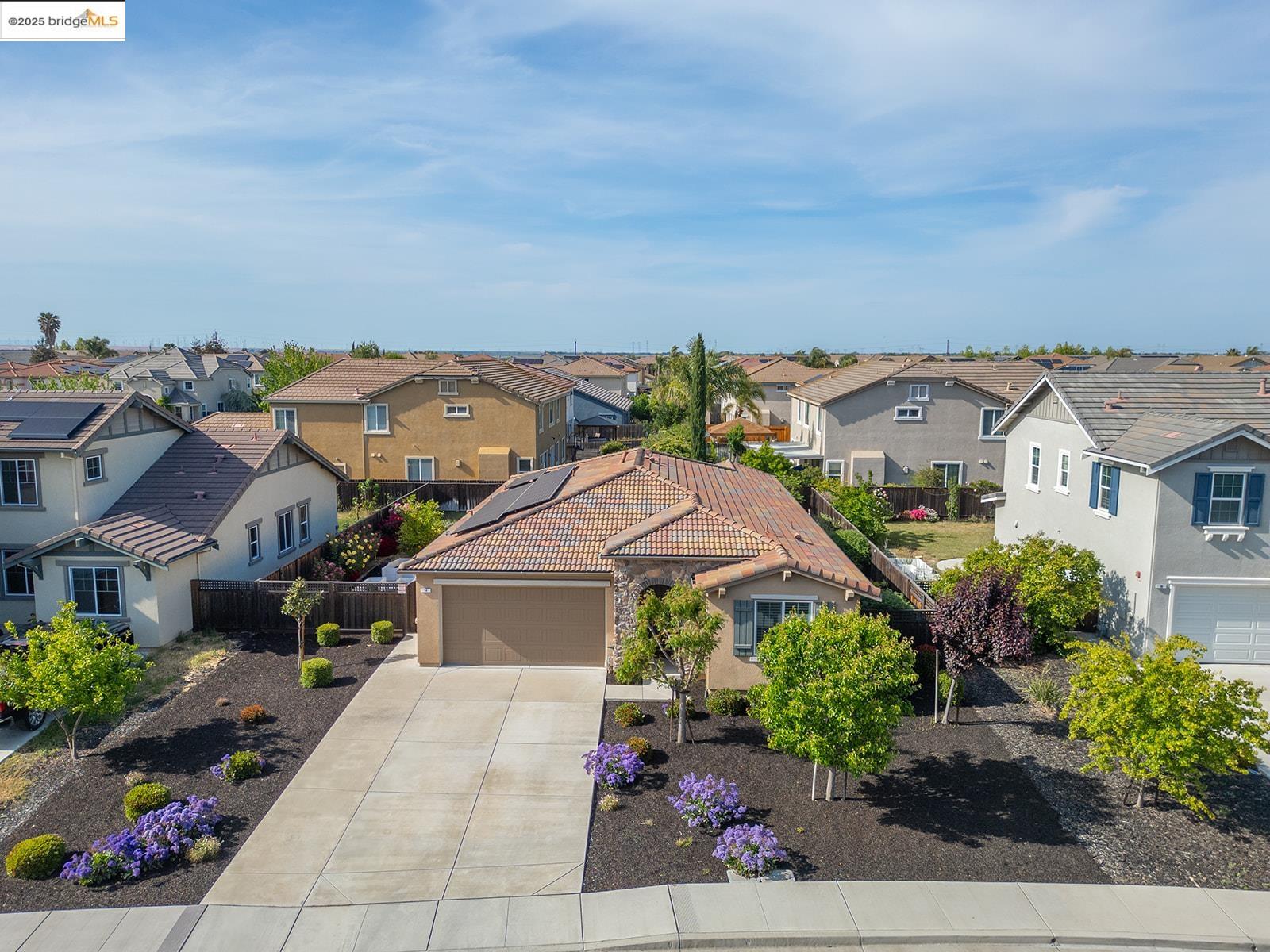 Detail Gallery Image 5 of 23 For 14 Prescott Circle, Oakley,  CA 94561-2096 - 3 Beds | 2 Baths