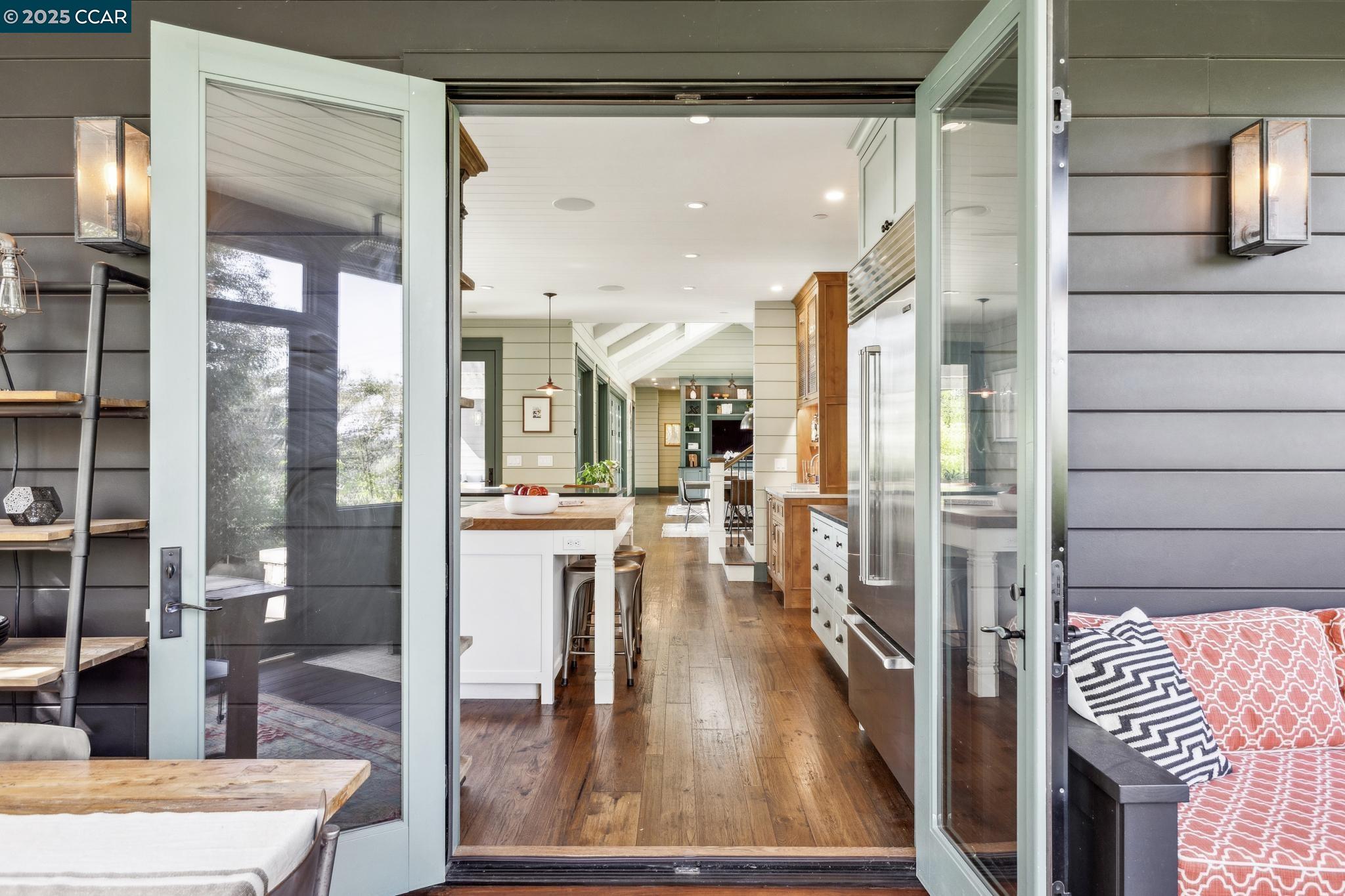property-img
