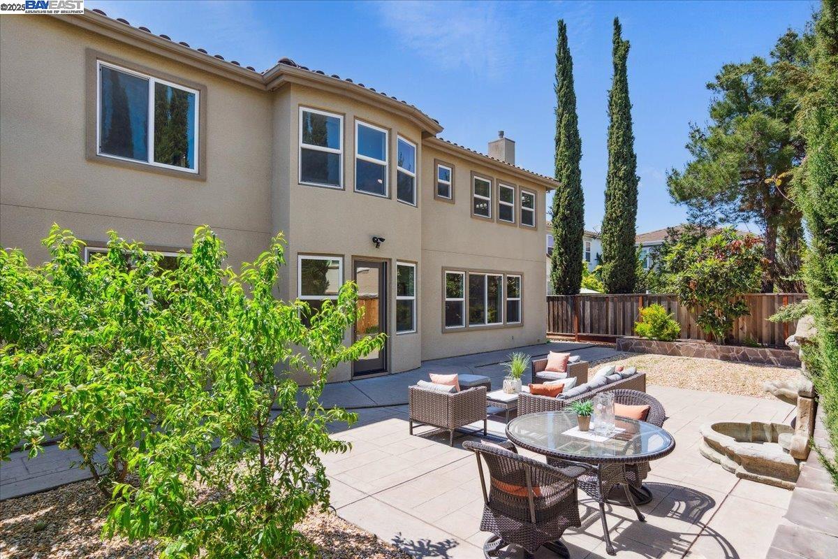 Detail Gallery Image 39 of 47 For 1139 Deer Creek Ct, Pleasanton,  CA 94566 - 5 Beds | 4 Baths
