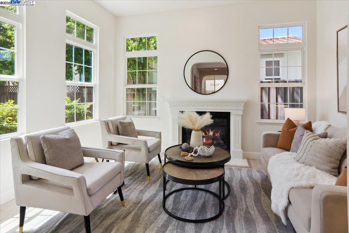 Detail Gallery Image 6 of 47 For 1139 Deer Creek Ct, Pleasanton,  CA 94566 - 5 Beds | 4 Baths