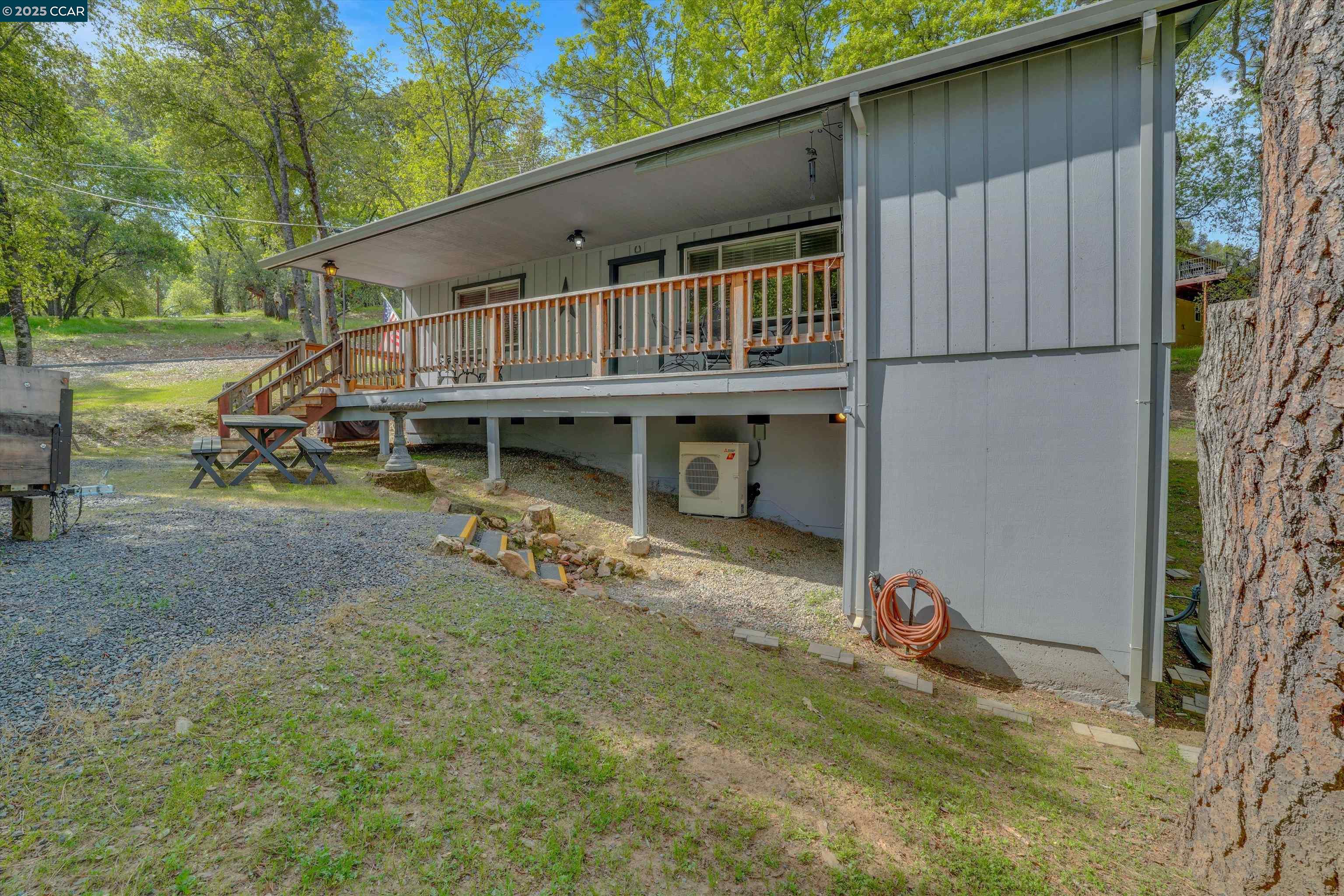 Detail Gallery Image 11 of 58 For 18996 Digger Pine St, Groveland,  CA 95321 - 2 Beds | 2 Baths