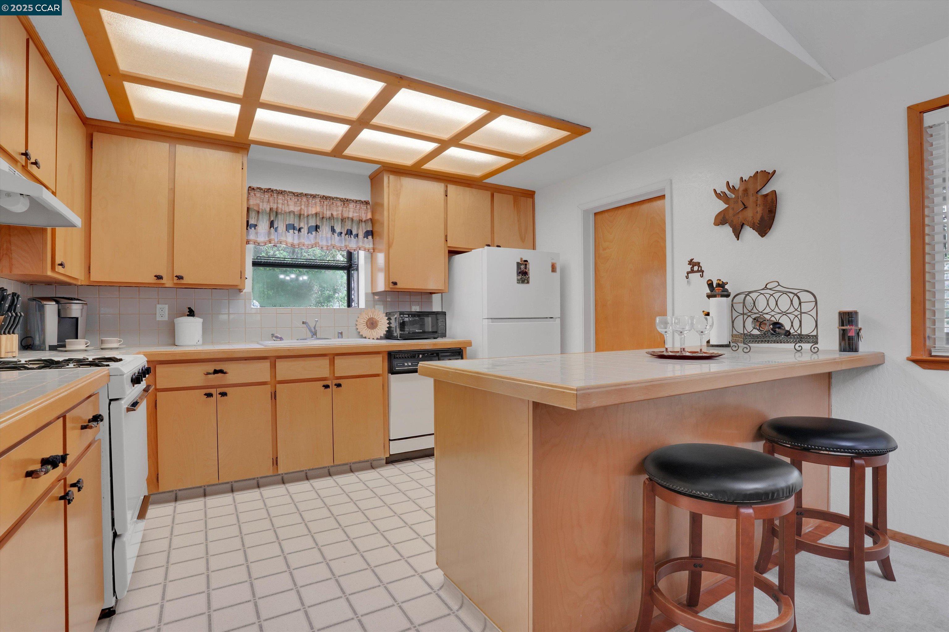 Detail Gallery Image 26 of 58 For 18996 Digger Pine St, Groveland,  CA 95321 - 2 Beds | 2 Baths