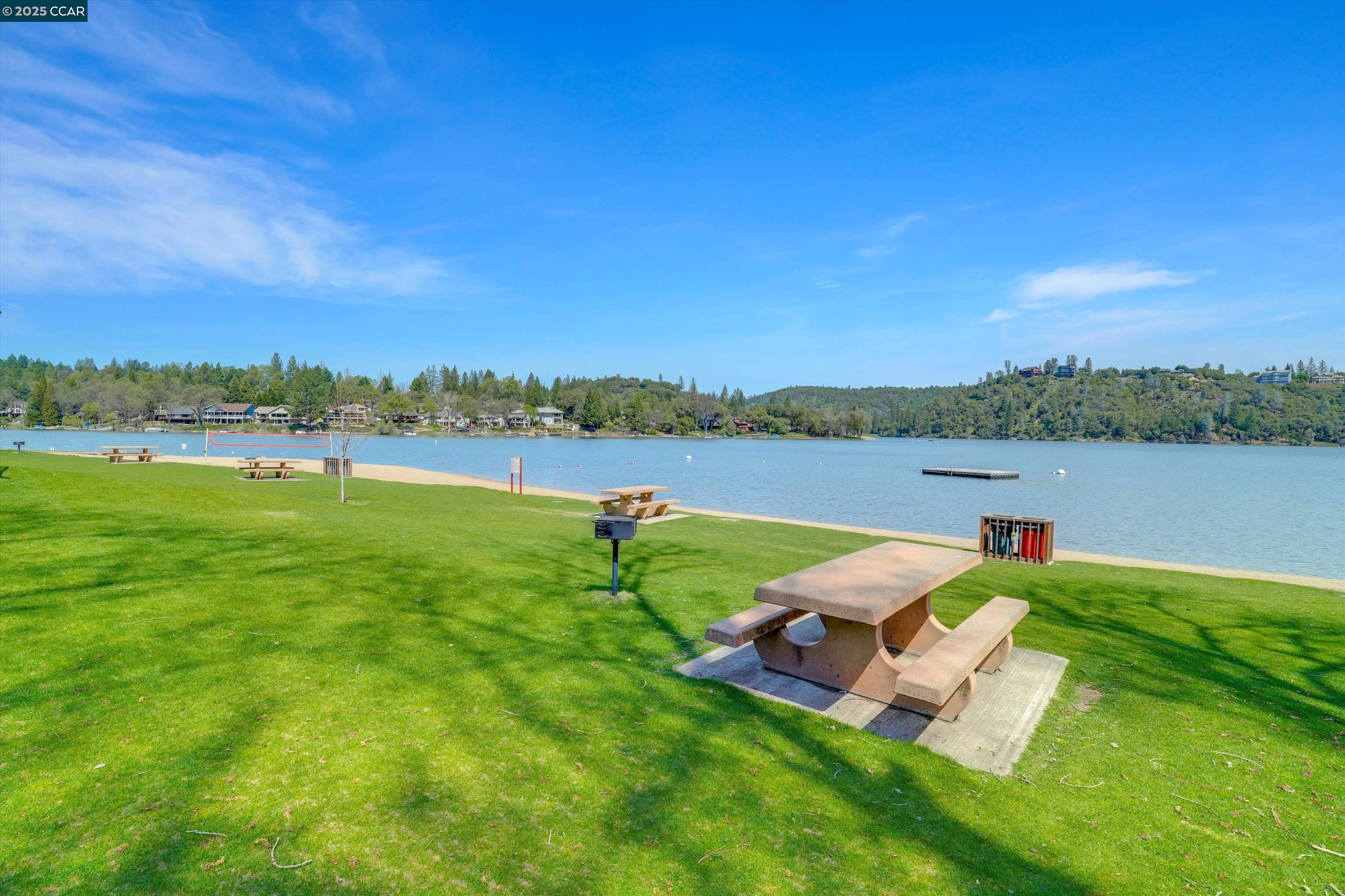 Detail Gallery Image 38 of 58 For 18996 Digger Pine St, Groveland,  CA 95321 - 2 Beds | 2 Baths