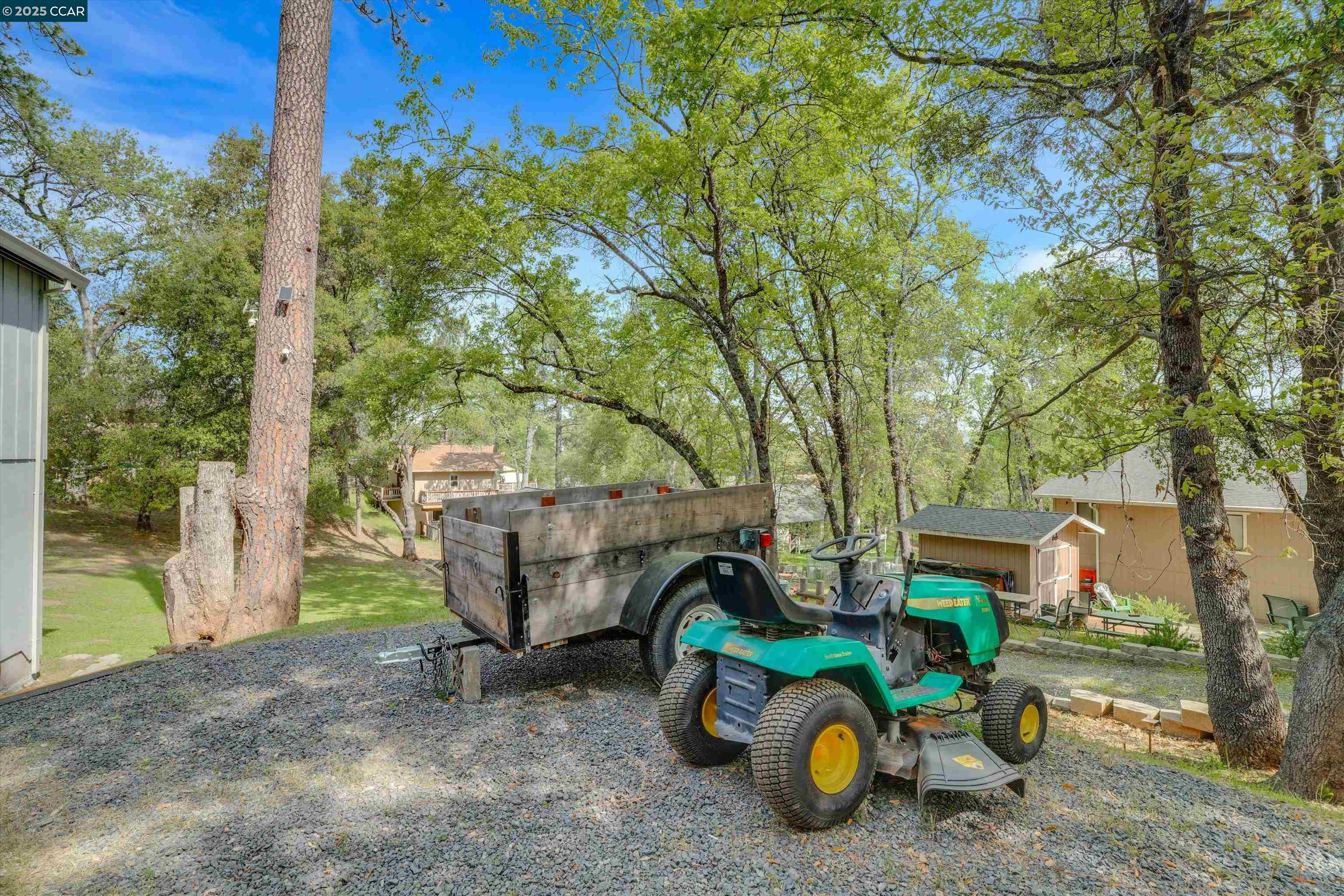Detail Gallery Image 5 of 58 For 18996 Digger Pine St, Groveland,  CA 95321 - 2 Beds | 2 Baths