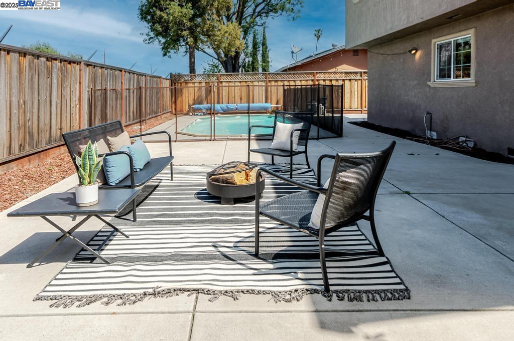 Detail Gallery Image 21 of 29 For 5921 Indian Ave, San Jose,  CA 95123 - 5 Beds | 3 Baths