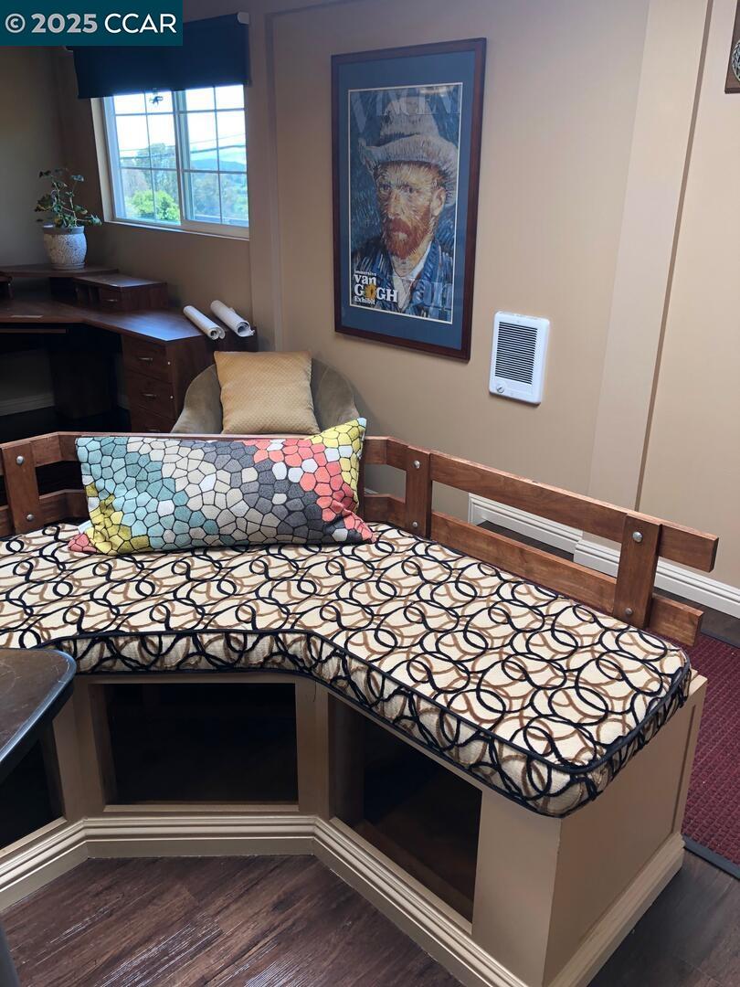 Detail Gallery Image 19 of 46 For 1502 Hillcrest Road, San Pablo,  CA 94806 - 2 Beds | 2/1 Baths