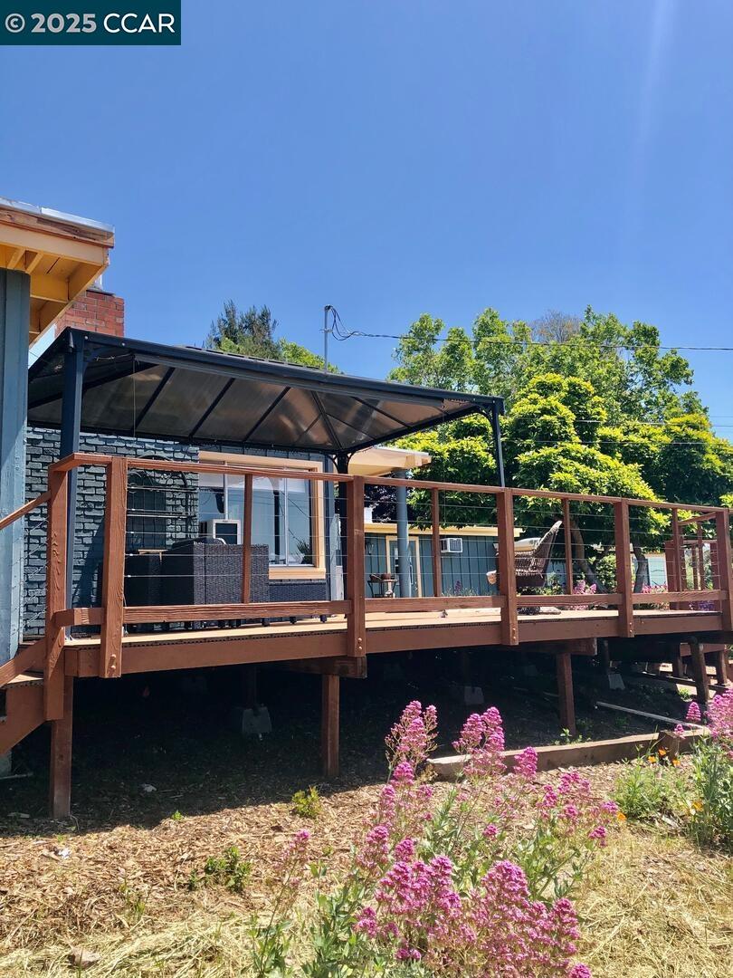 Detail Gallery Image 27 of 46 For 1502 Hillcrest Road, San Pablo,  CA 94806 - 2 Beds | 2/1 Baths