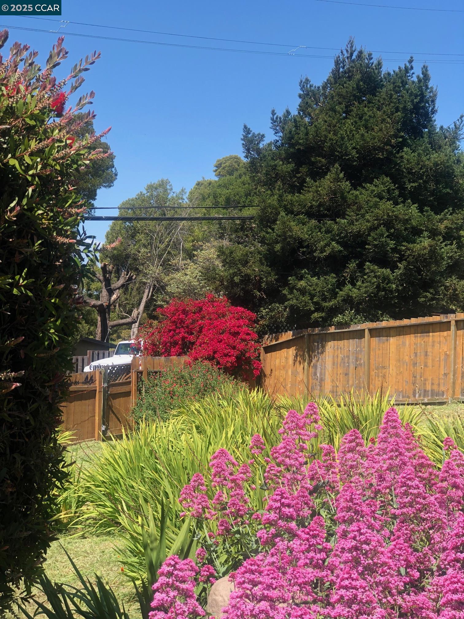 Detail Gallery Image 32 of 46 For 1502 Hillcrest Road, San Pablo,  CA 94806 - 2 Beds | 2/1 Baths