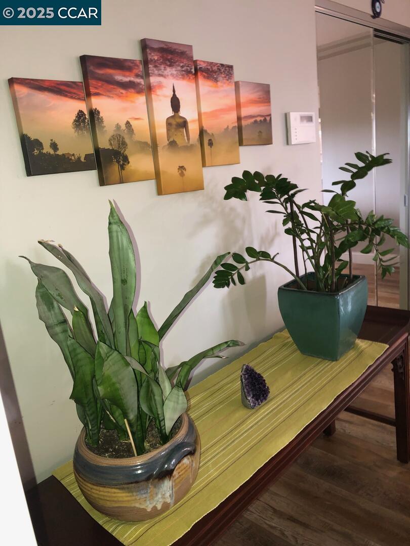 Detail Gallery Image 6 of 46 For 1502 Hillcrest Road, San Pablo,  CA 94806 - 2 Beds | 2/1 Baths