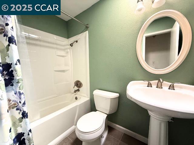 Detail Gallery Image 21 of 24 For 532 Ridgeview Ct, Pleasant Hill,  CA 94523-1024 - 3 Beds | 2/1 Baths