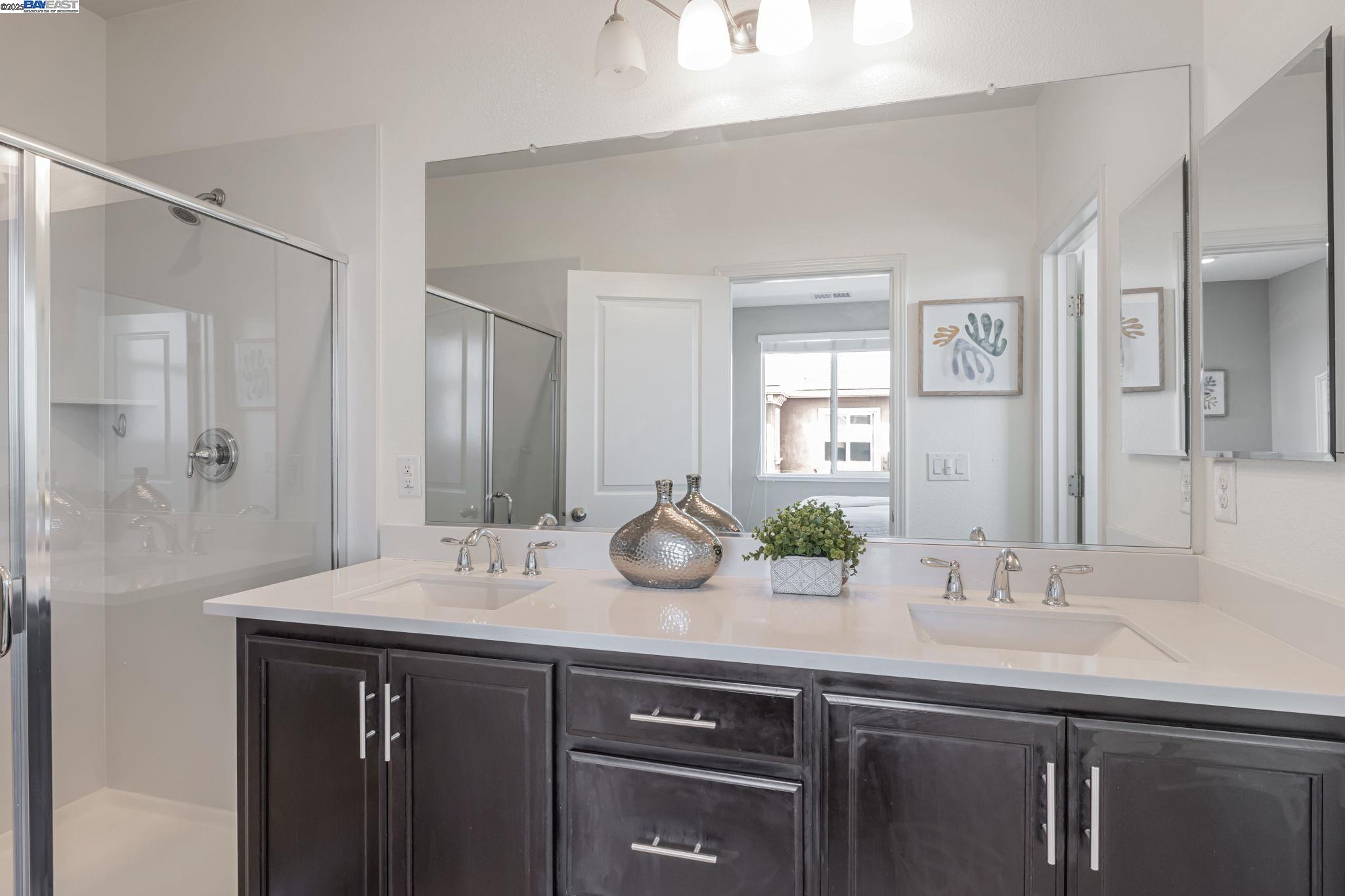 Detail Gallery Image 28 of 39 For 5681 Pandorea Terrace, Newark,  CA 94560 - 3 Beds | 3 Baths