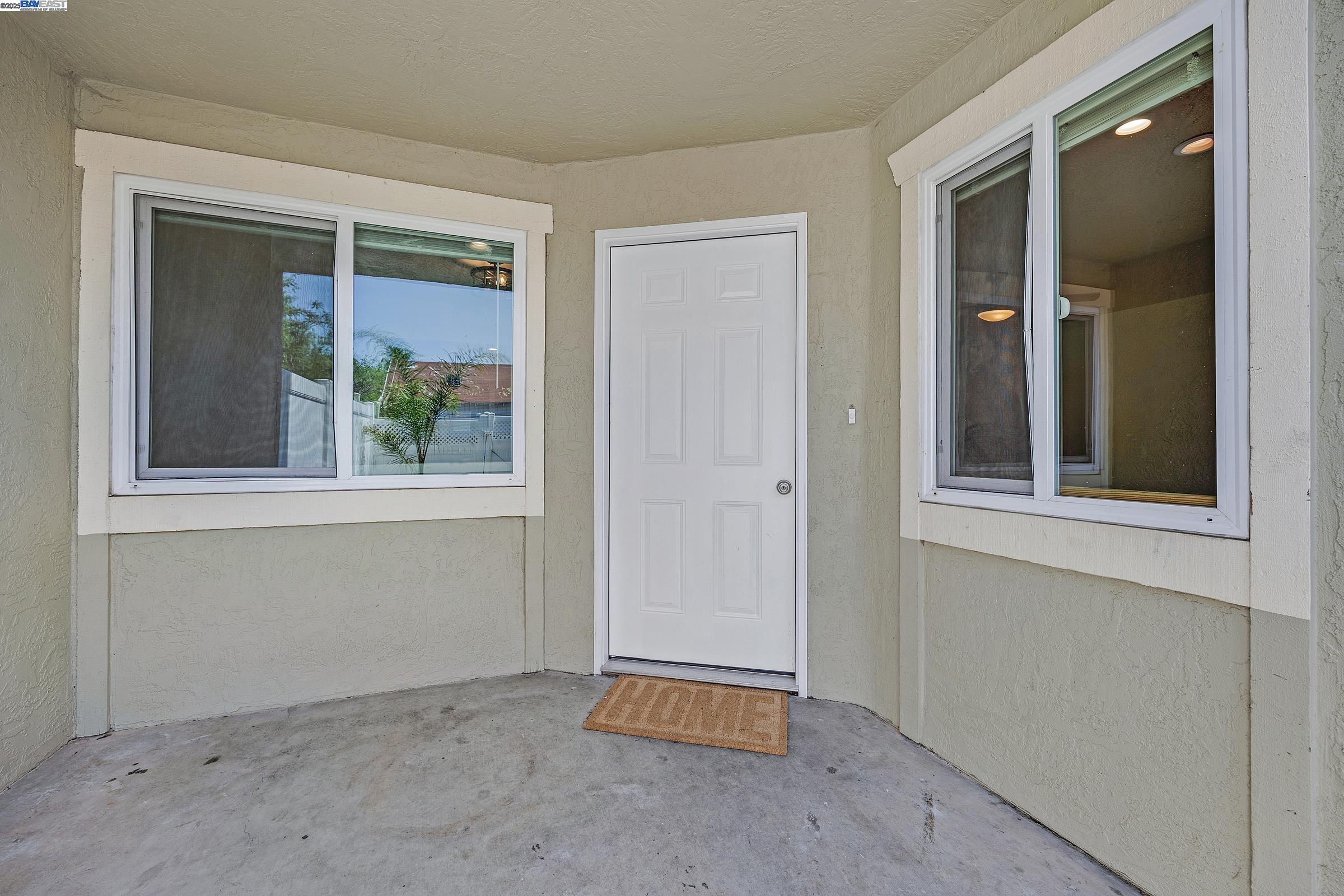 Detail Gallery Image 15 of 21 For 80 Portola Way #104,  Tracy,  CA 95376 - 3 Beds | 1/1 Baths